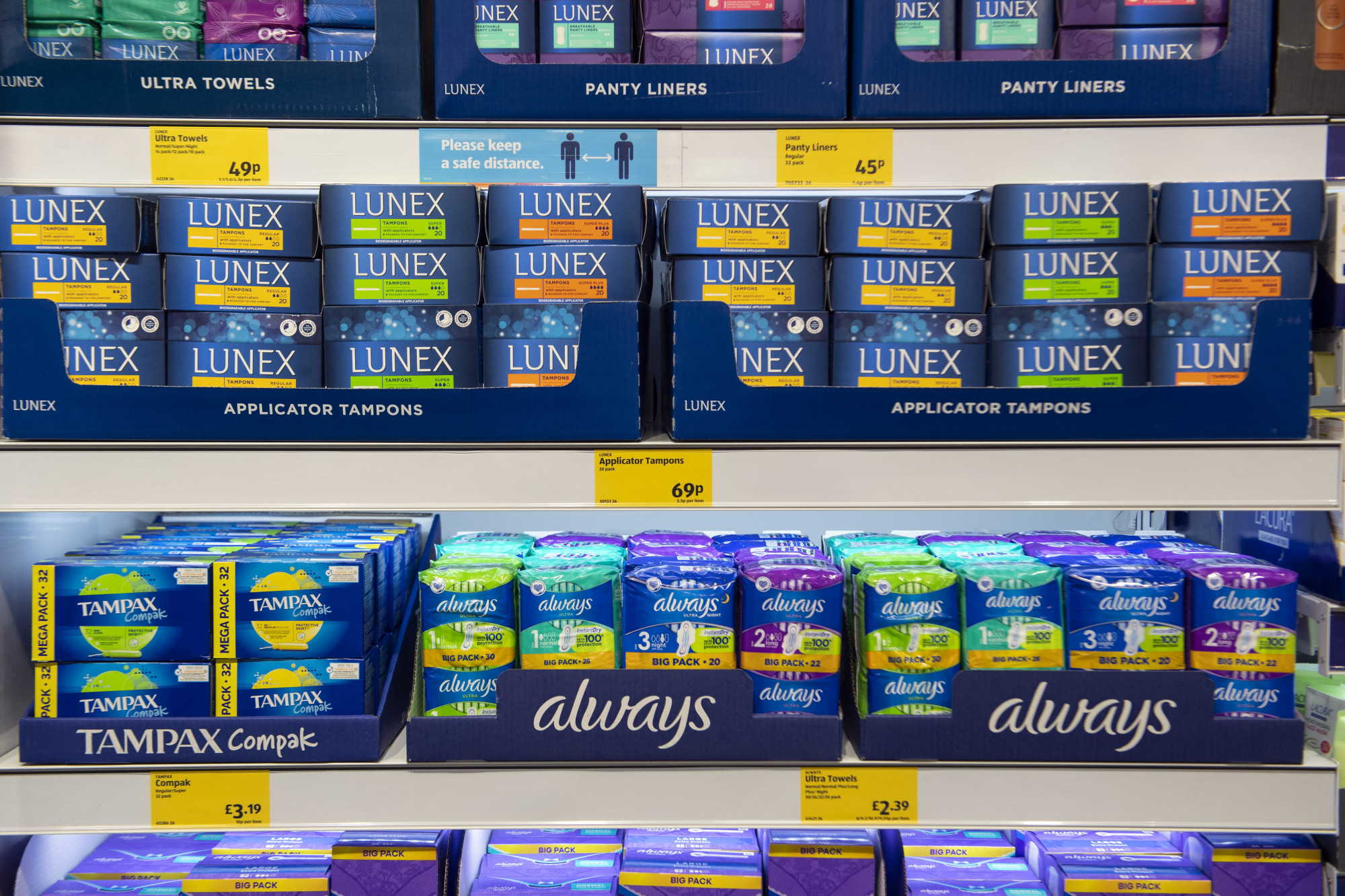 Menstruációs termékek a skóciai Glasgow egyik szupermarketjében