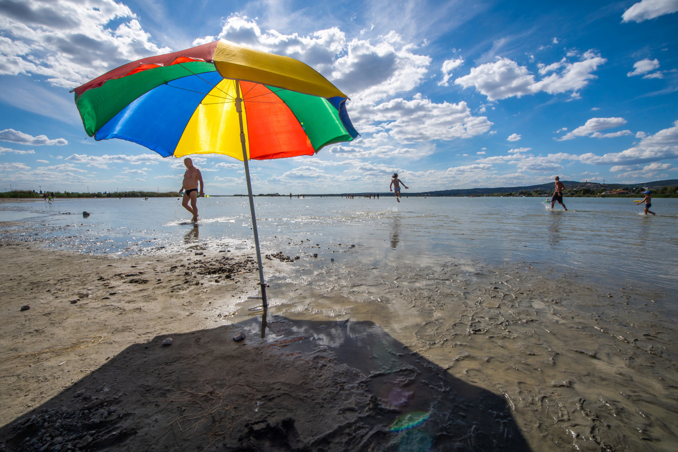 A Velencei-tó egyik strandját be kellett zárni, olyan pocsék a víz minősége