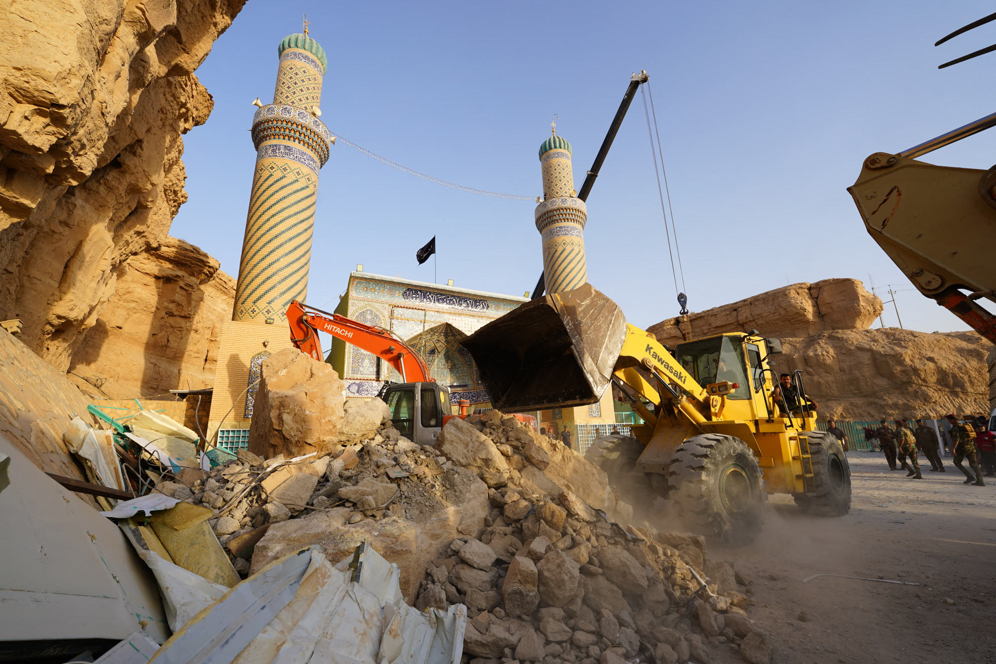 Földcsuszamlás miatt beomlott egy szentély Irakban