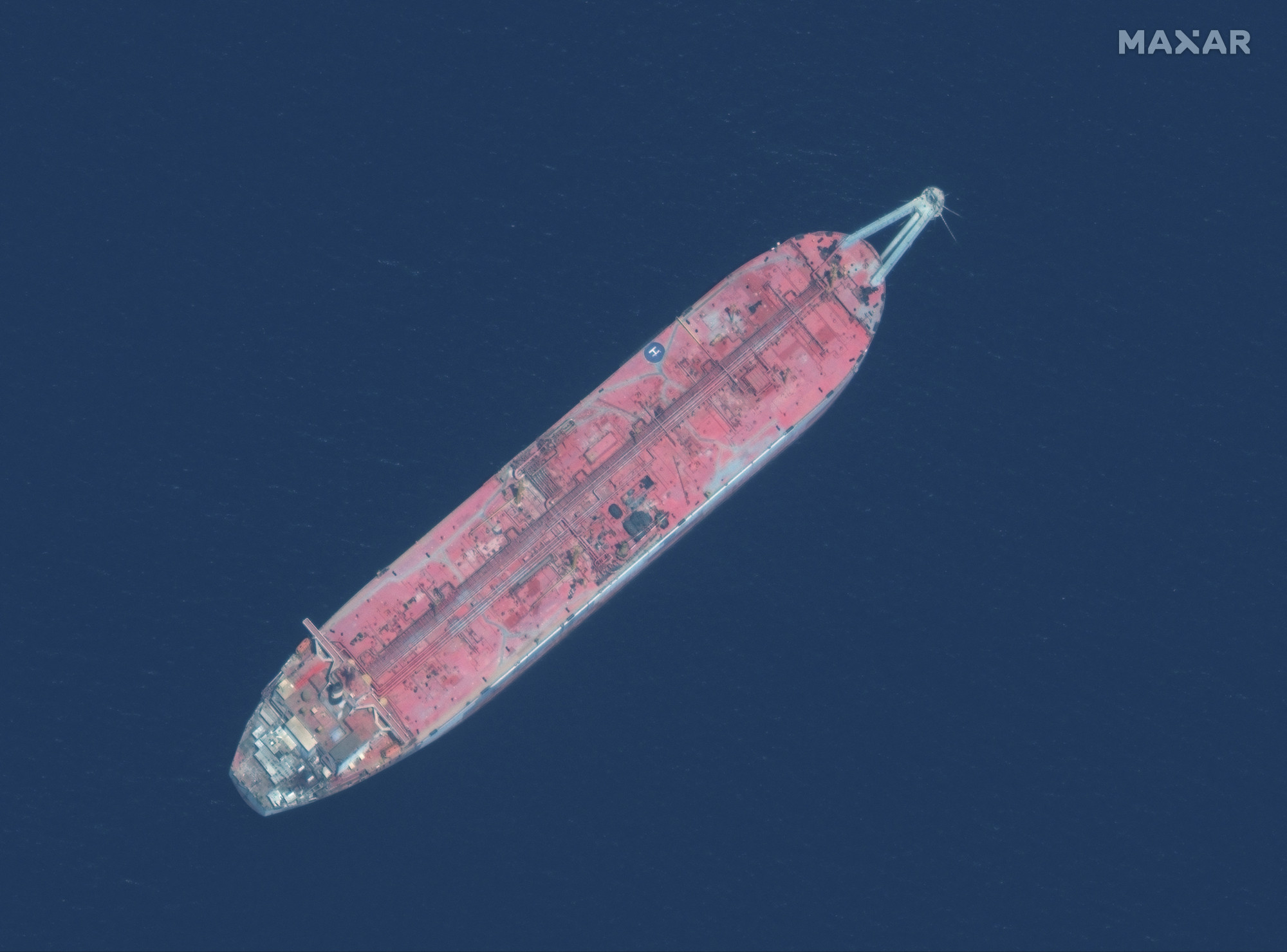 Bármikor széteshet egy hajó a Vörös-tengeren kétszáz millió liternyi nyersolajjal a fedélzetén
