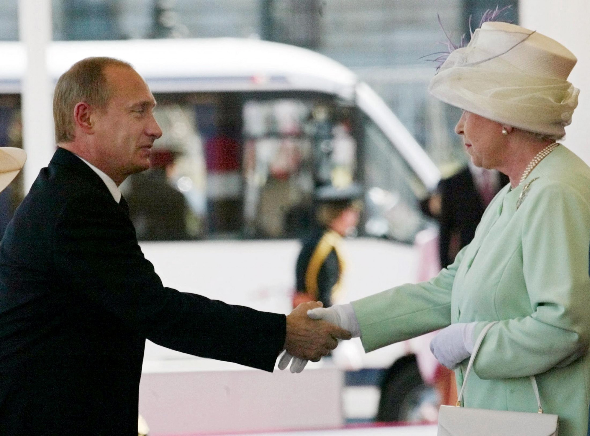 Putyin nem megy el Erzsébet királynő temetésére