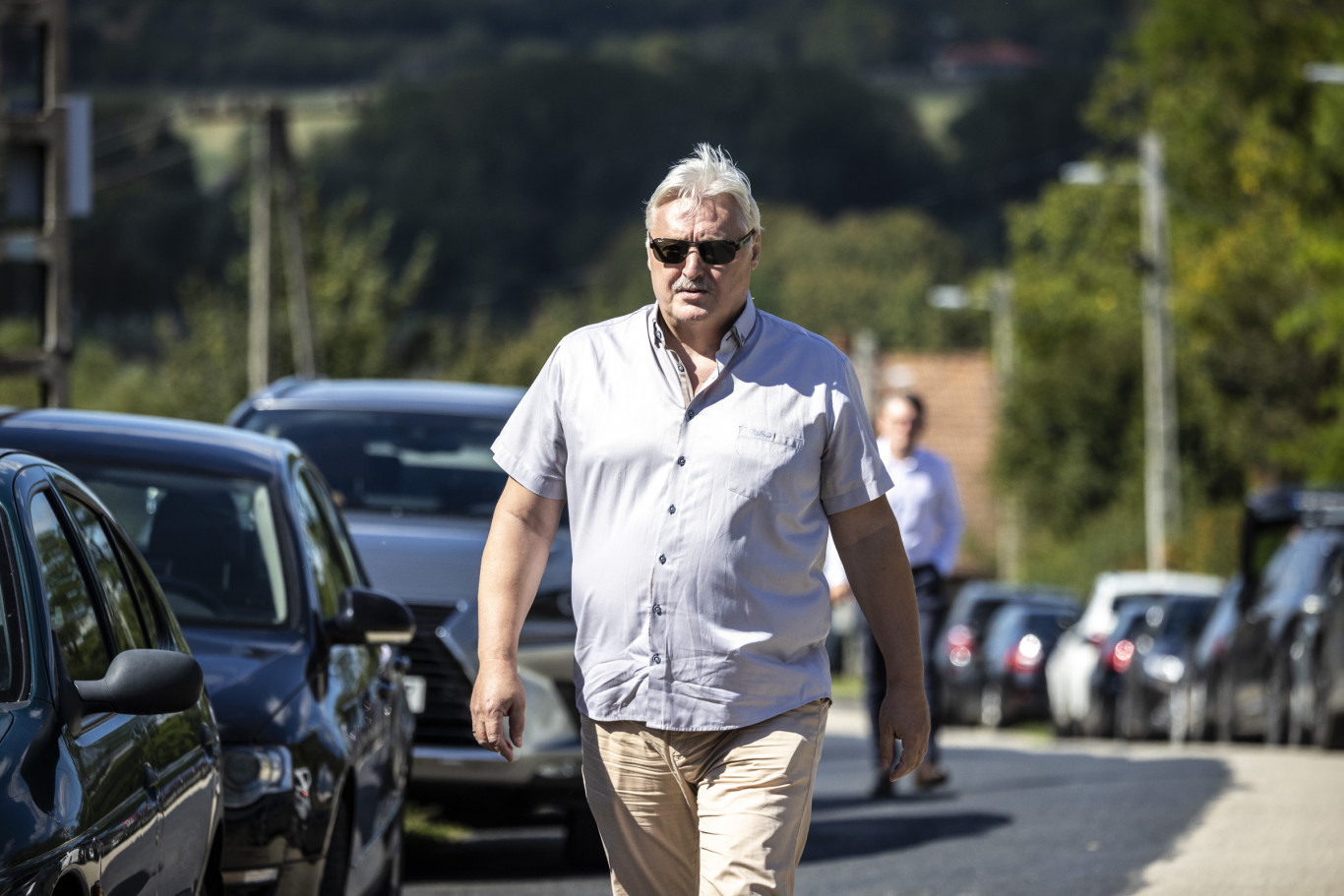 Gajdics Ottó magánemberként azon sóhajtozik, hogy bárcsak diktatúra lenne, és akkor nem kéne elviselniük Magyar Pétert