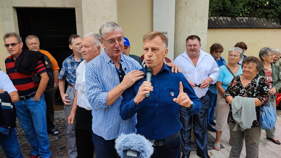 Előrehozott választás jöhet Jászberényben, miután összefogott a Fidesz és a DK a jobbikos polgármester ellen