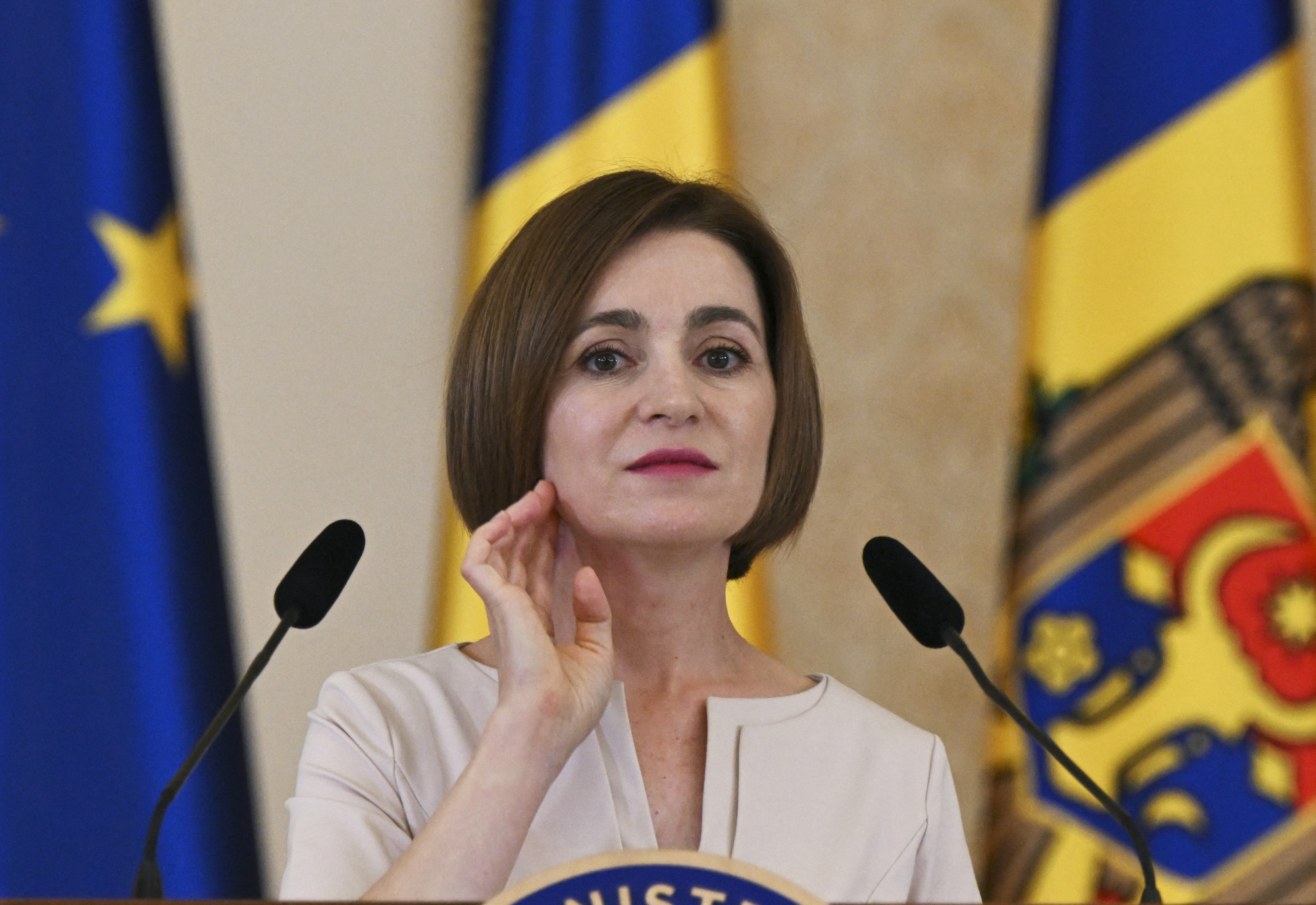 Maia Sandu moldovai elnök a romániai látogatásán tartott sajtótájékoztatóján 2022. július 29-én.