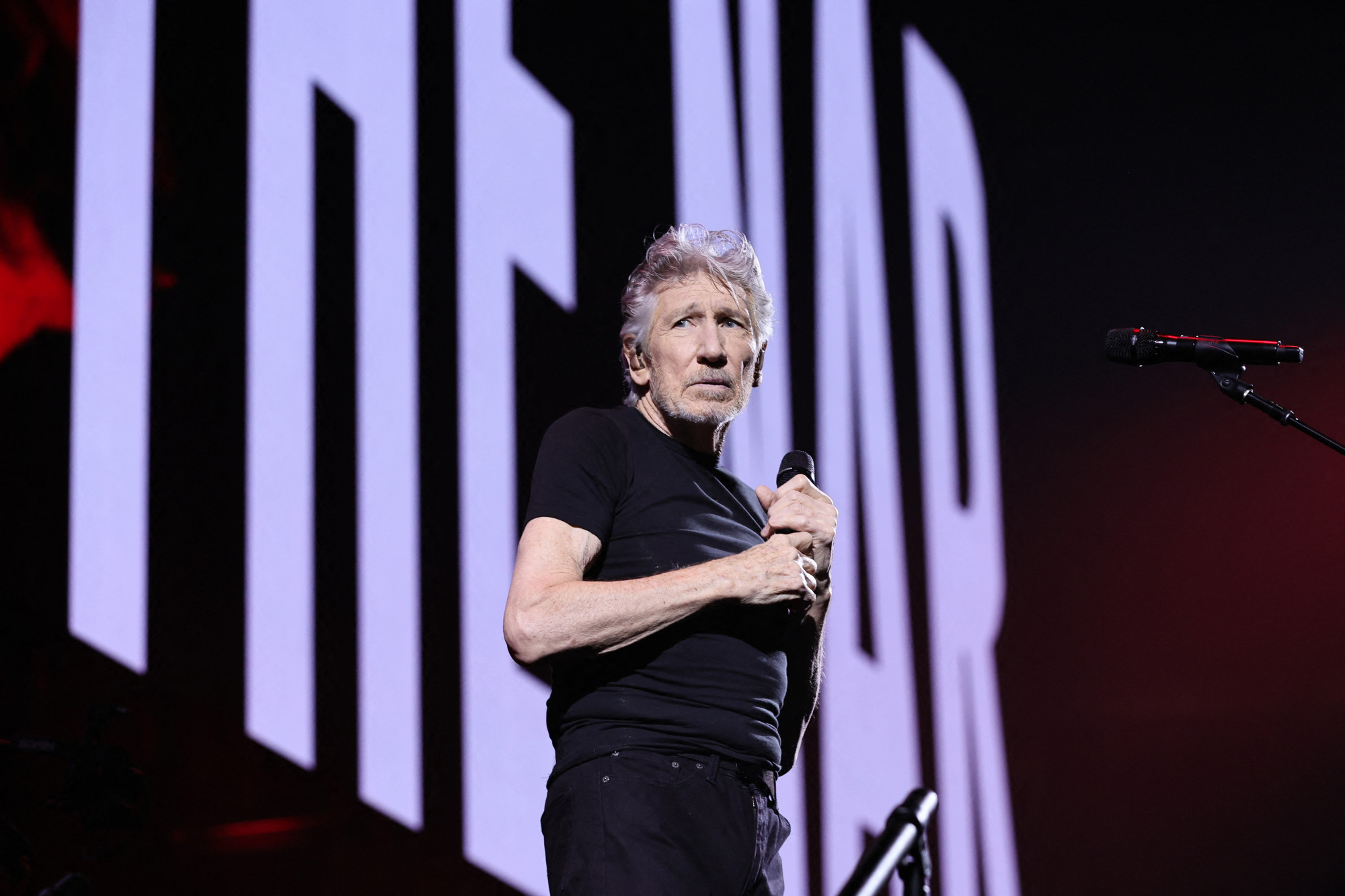 Roger Waters lemondta lengyelországi koncertjeit, nem várta meg, hogy nemkívánatos személlyé nyilvánítsák Krakkóban
