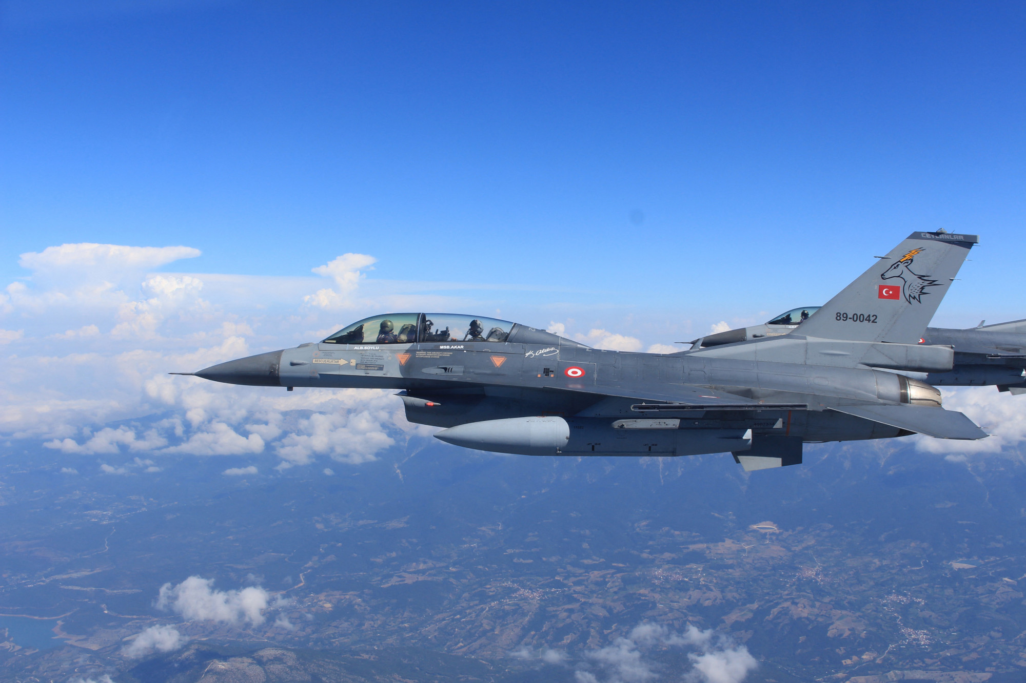 Hollandia még hat F-16-ost küld Ukrajnának
