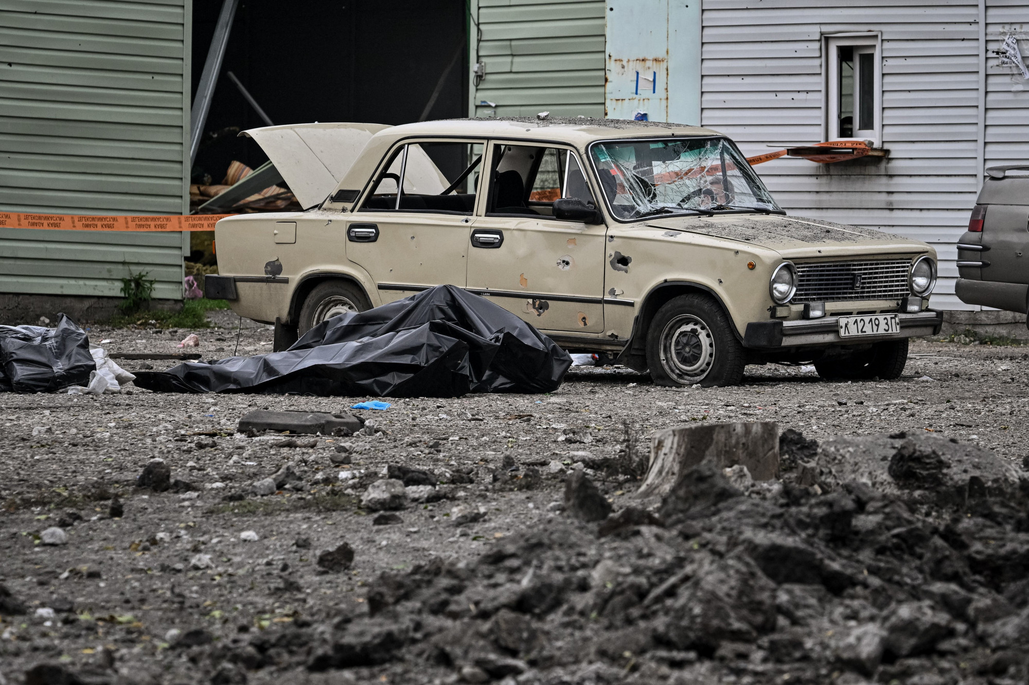 Két kilencemeletes lakóházat is lerombolt az orosz hadsereg Zaporizzsjában