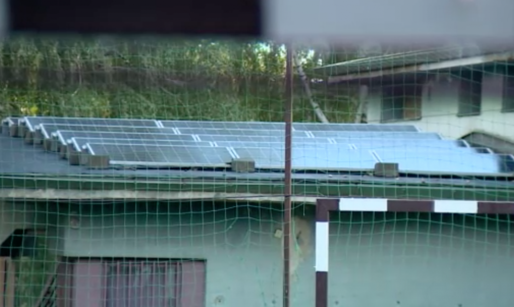 Csak dísznek vannak az uniós támogatásból telepített napelemek négy kisvárdai iskolán