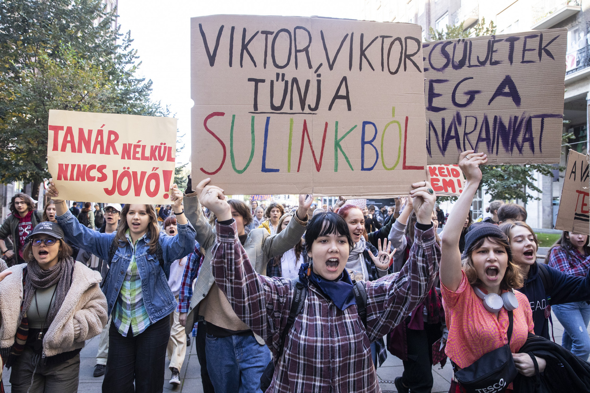 Folytatódik a tanársztrájk, rendkívüli tanítási szünetet rendeltek el a Madách Imre Gimnáziumban