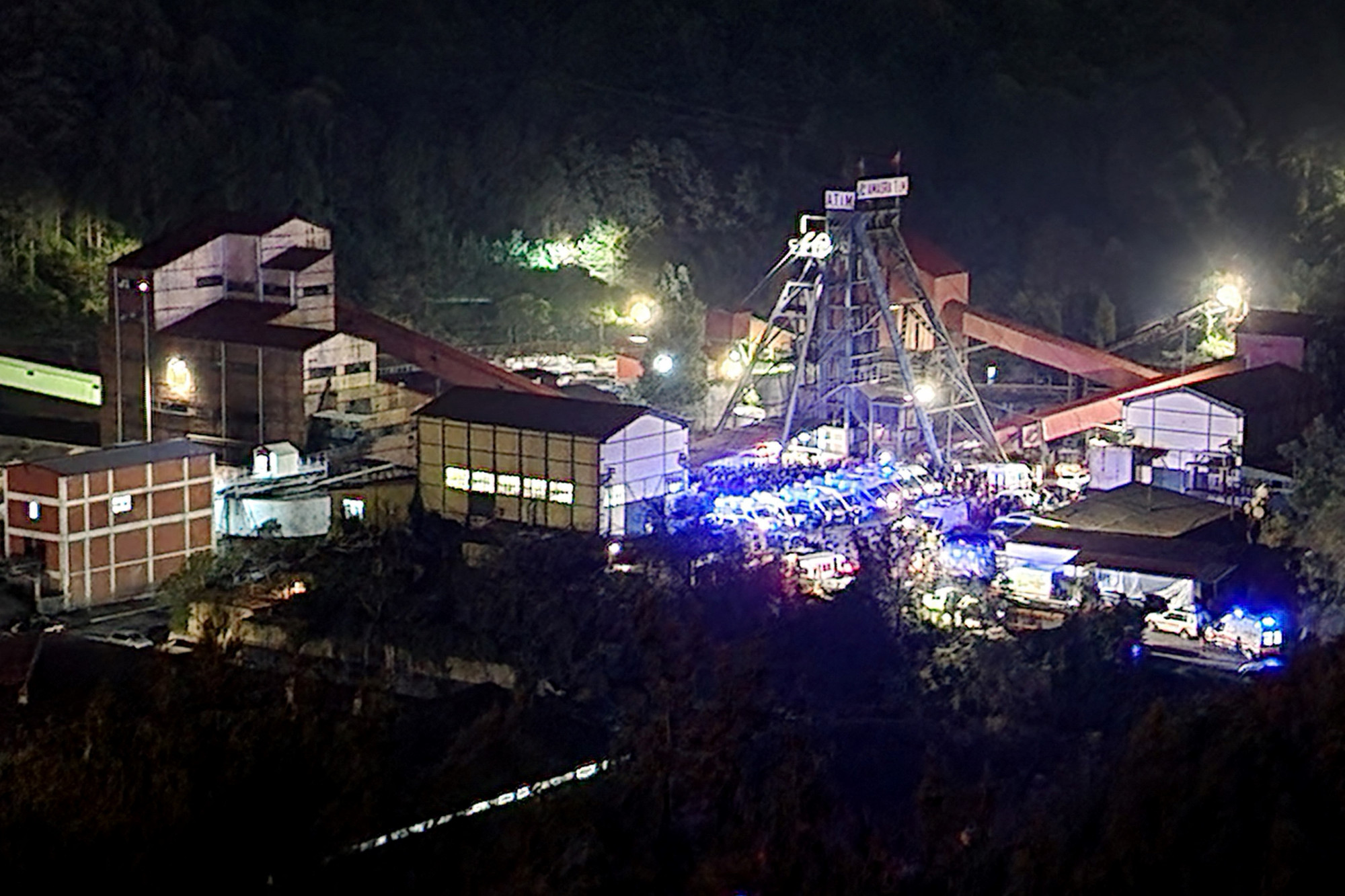 Robbanás történt egy török szénbányában, 49 bányász rekedhetett a föld alatt