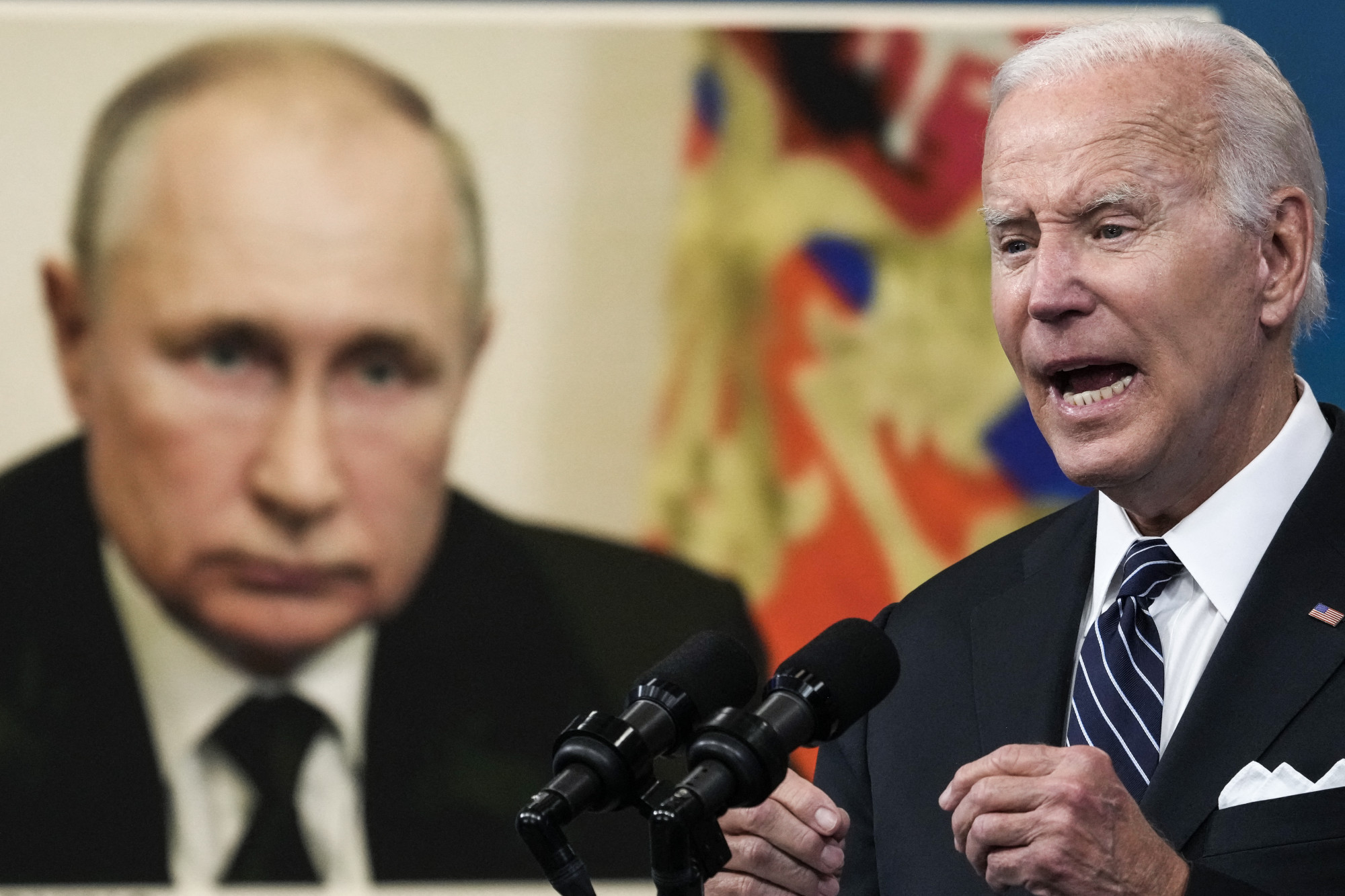 Minden lehetséges lépést megtesz a Fehér Ház, hogy elkerülje  Biden és Putyin közvetlen találkozását