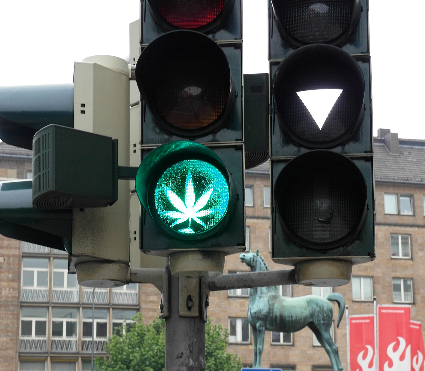 Német egészségügyi miniszter: a marihuána legalizálásával az emberek egészségét óvjuk
