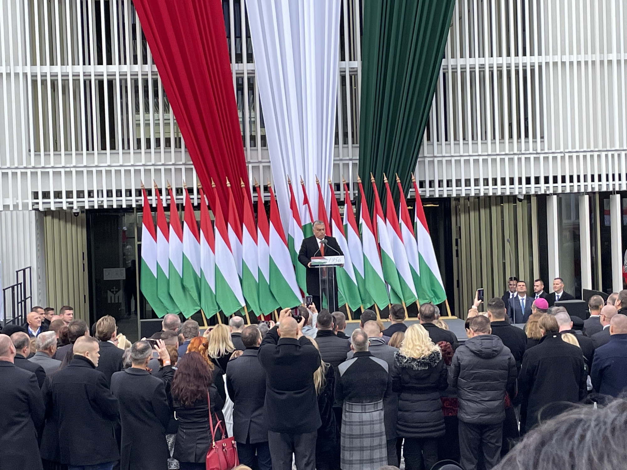 A Fidesznél simán megoldották, hogy a szabadságszerető magyarok nevében egy szóval sem álltak ki a szabadságukért küzdő ukránok mellett