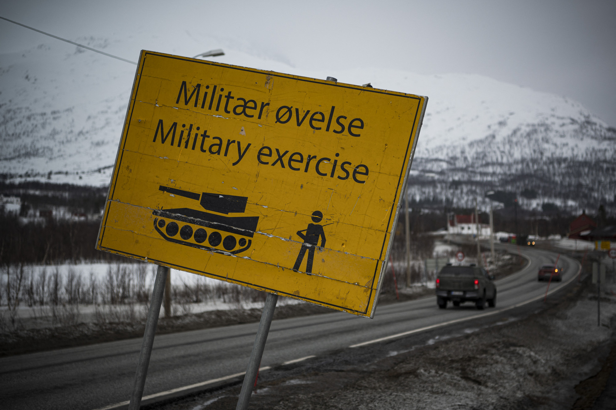 Norvégia növeli a harci készültségét