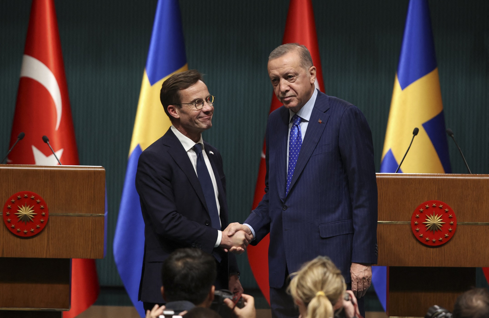 Erdogan: Svédországnak a NATO-csatlakozásért konkrét lépéseket kell tennie abba, amit Törökországnak ígért