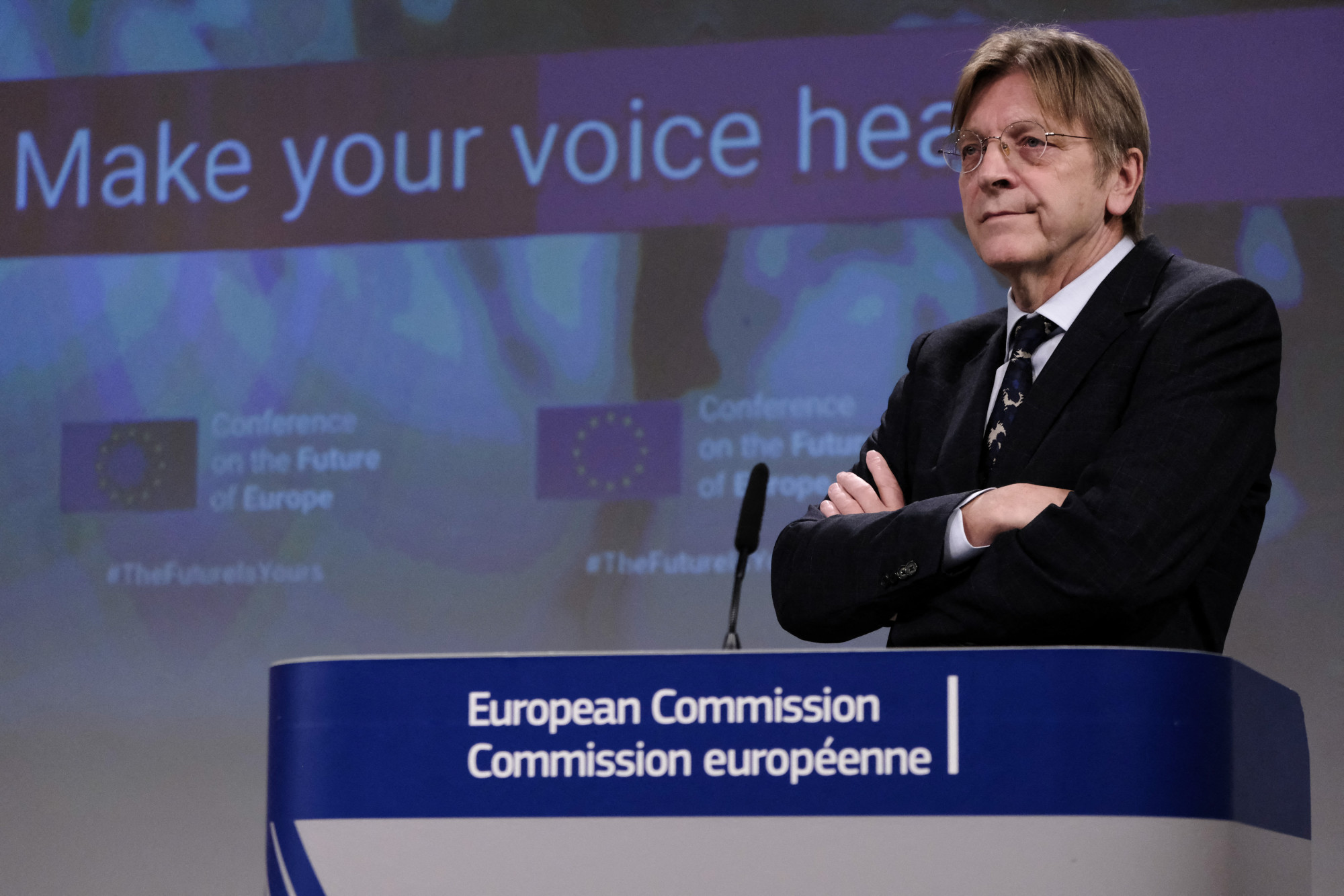 Verhofstadt: Talán jobban járunk, ha Orbán Európán kívül, Zelenszkij pedig belül van!