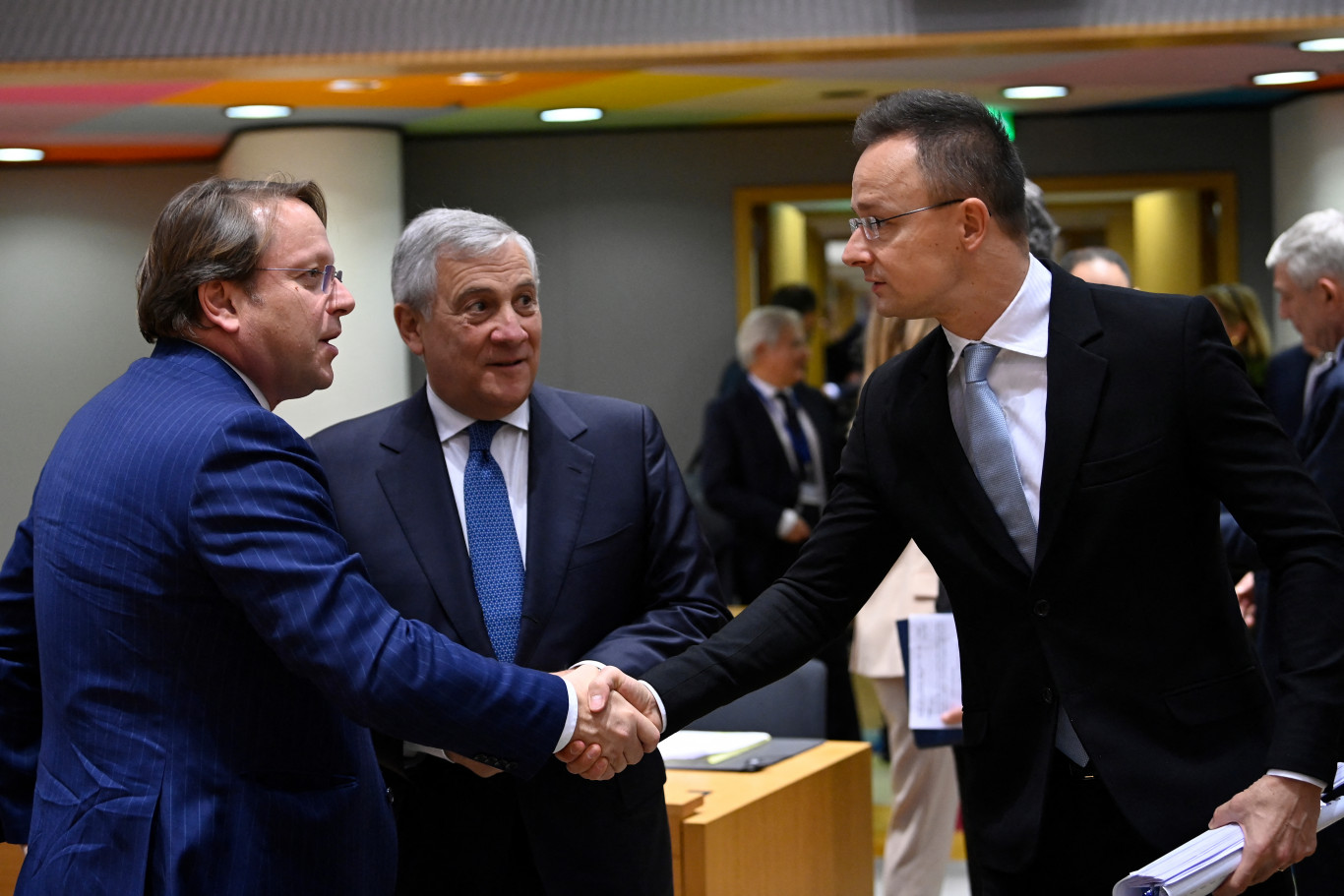 Vizsgálatot indít az Európai Bizottság a magyar kémek miatt