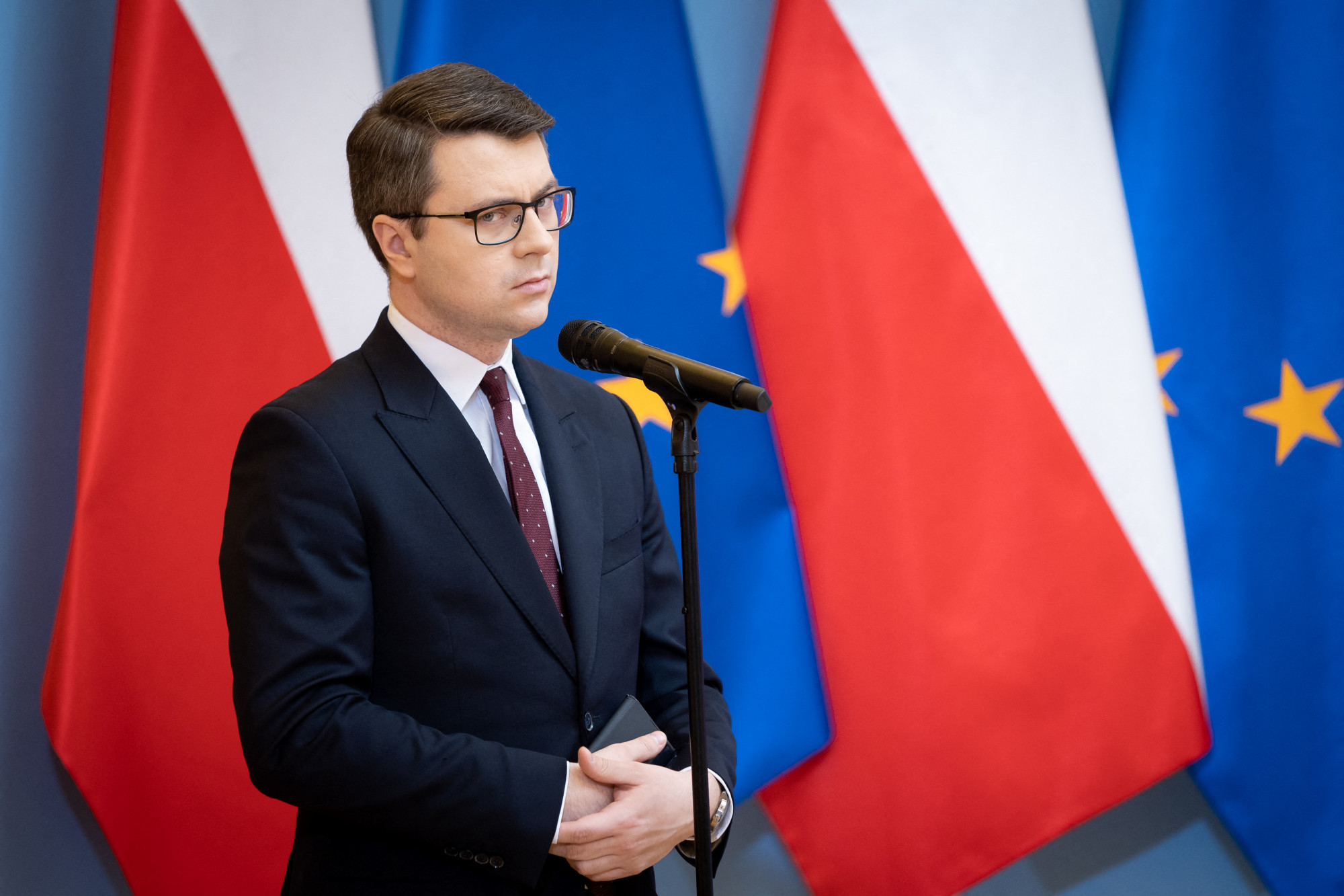 A lengyel kormány megfontolja az észak-atlanti szerződés 4. cikkének alkalmazását