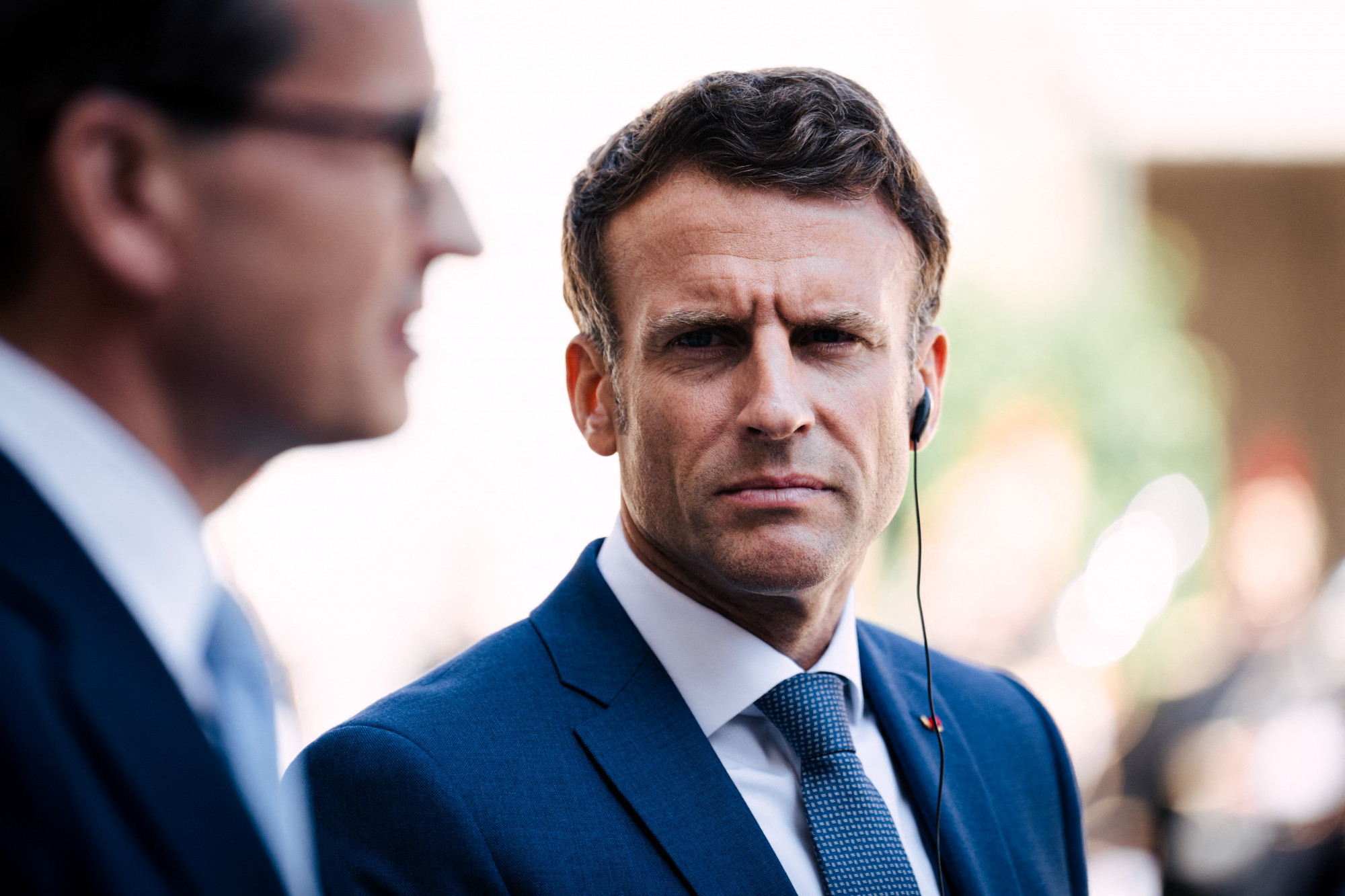 Hétfőn bizalmatlansági indítvánnyal nézhet szembe Emmanuel Macron kormánya