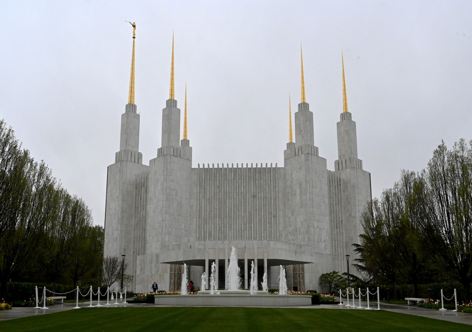 A mormon egyház is támogatja a melegházasságot védő szenátusi törvényjavaslatot