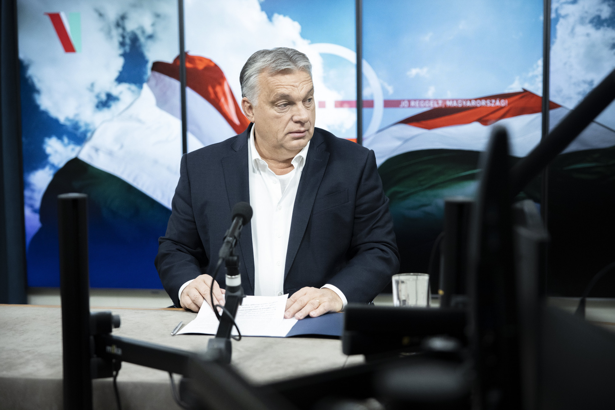 Orbán szerint Magyarország sosem szavazta meg a szankciókat, pedig de