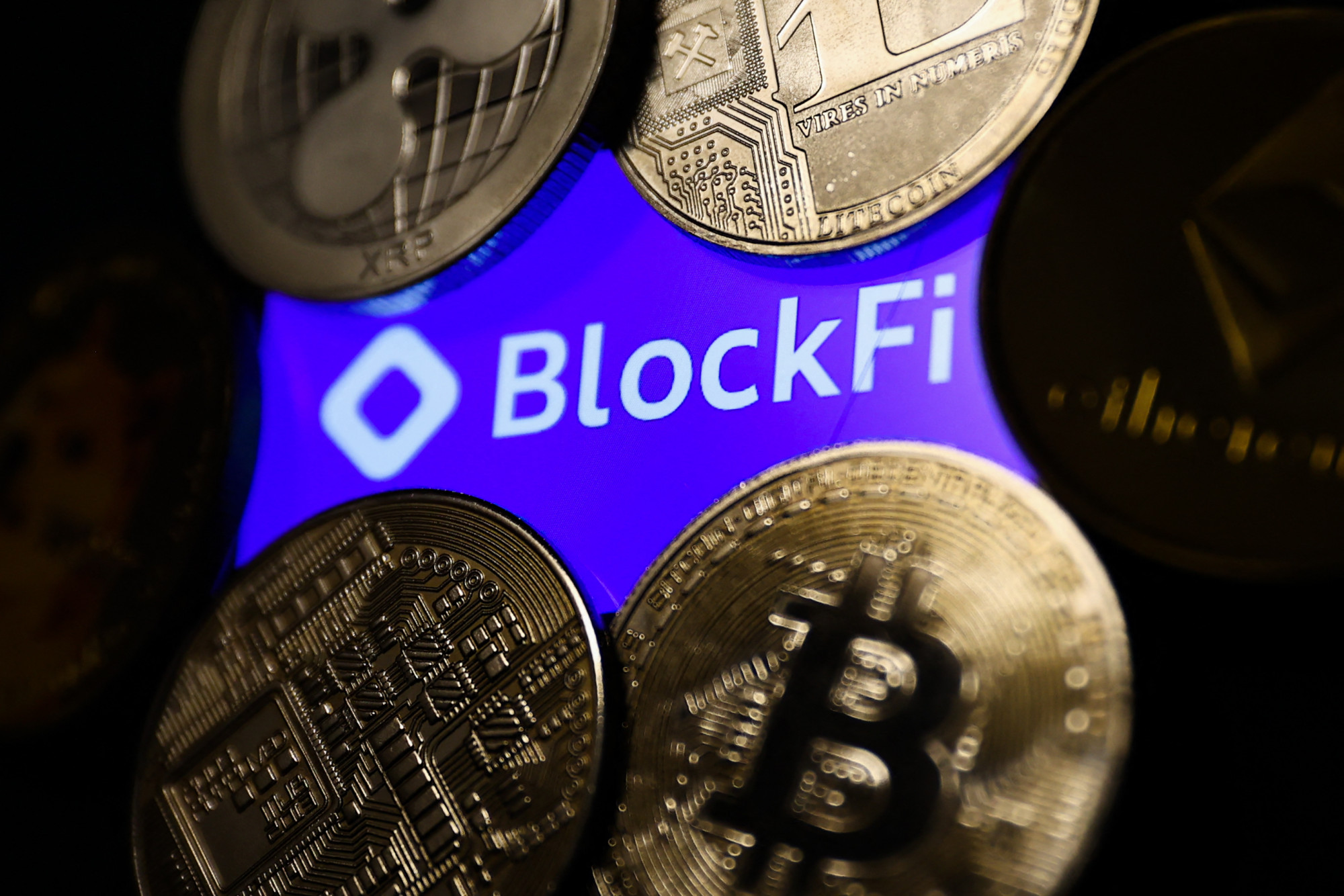 Csődöt jelentett a BlockFi kriptohitelező, 10 milliárd dolláros kötelezettséget nem tudnak visszafizetni