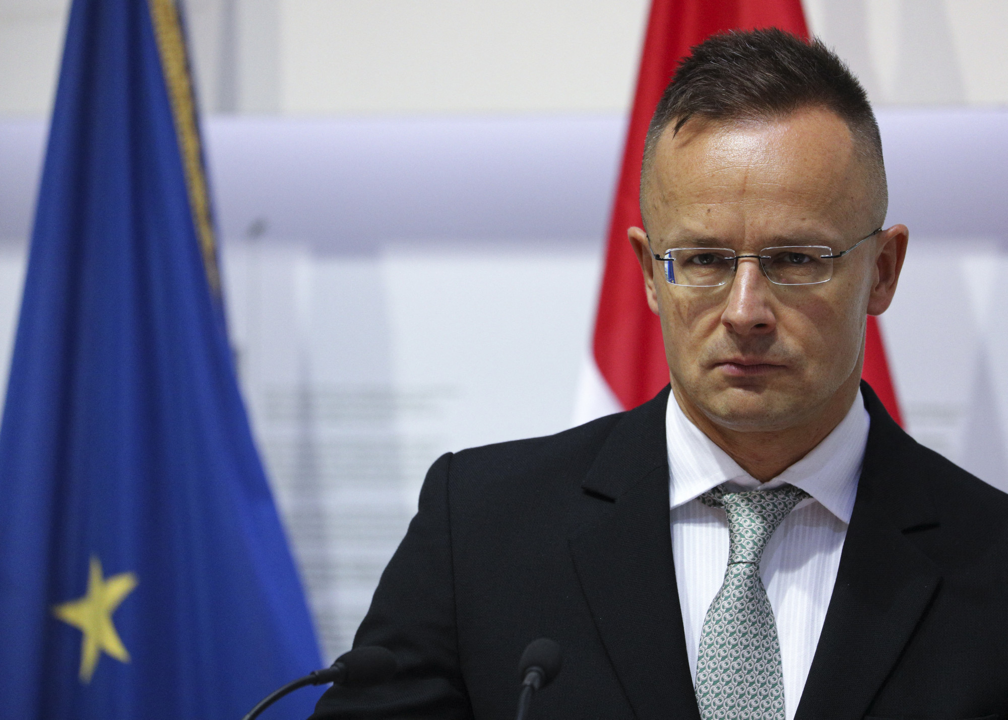 Magyarország blokkolja, hogy az Európai Unió 500 millió euróval növelje a fegyverszállításait Ukrajnának