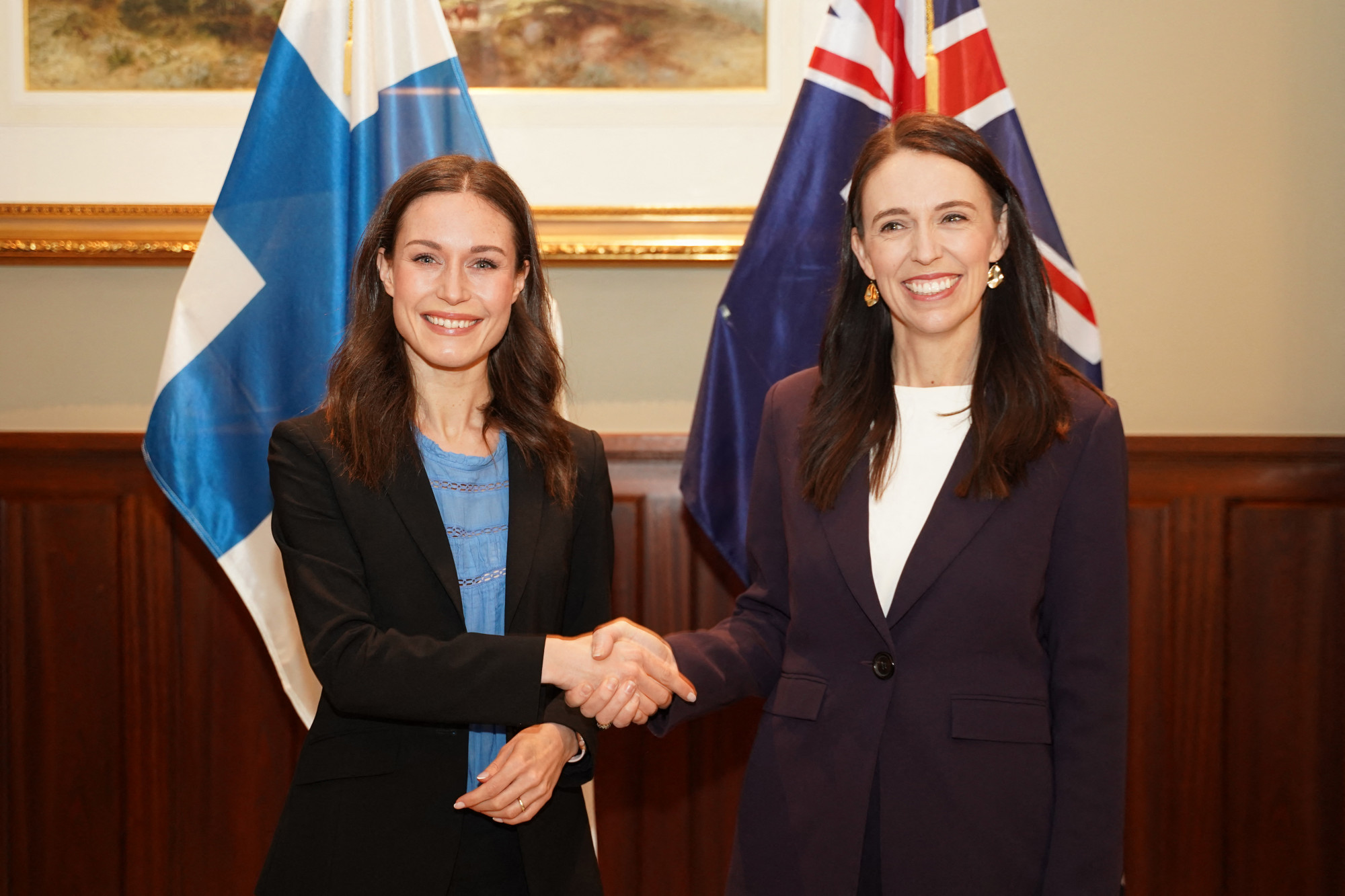 Megkérdezték Új-Zéland és Finnország miniszterelnökét, hogy azért találkoztak-e egymással, mert mindketten fiatal nők