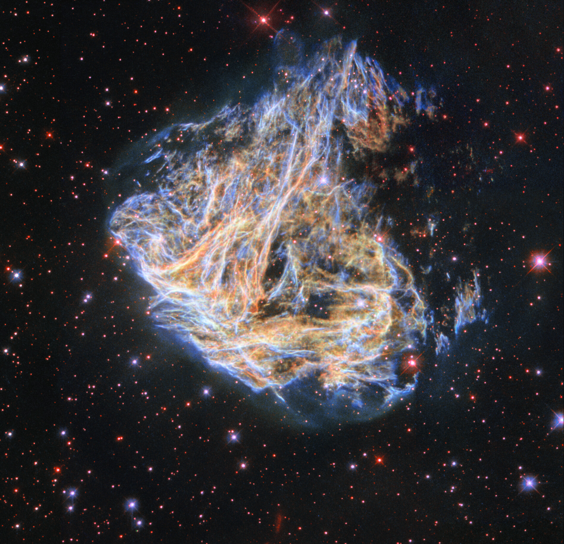 Nem spagettiszörny, hanem fényes szupernóva-maradvány látható a Hubble űrtávcső friss felvételén