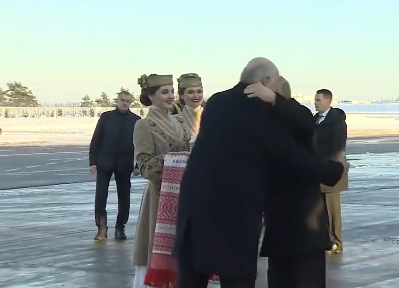 Putyin megérkezett Minszkbe