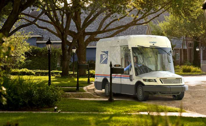 Elektromosra cseréli járműveit az amerikai posta