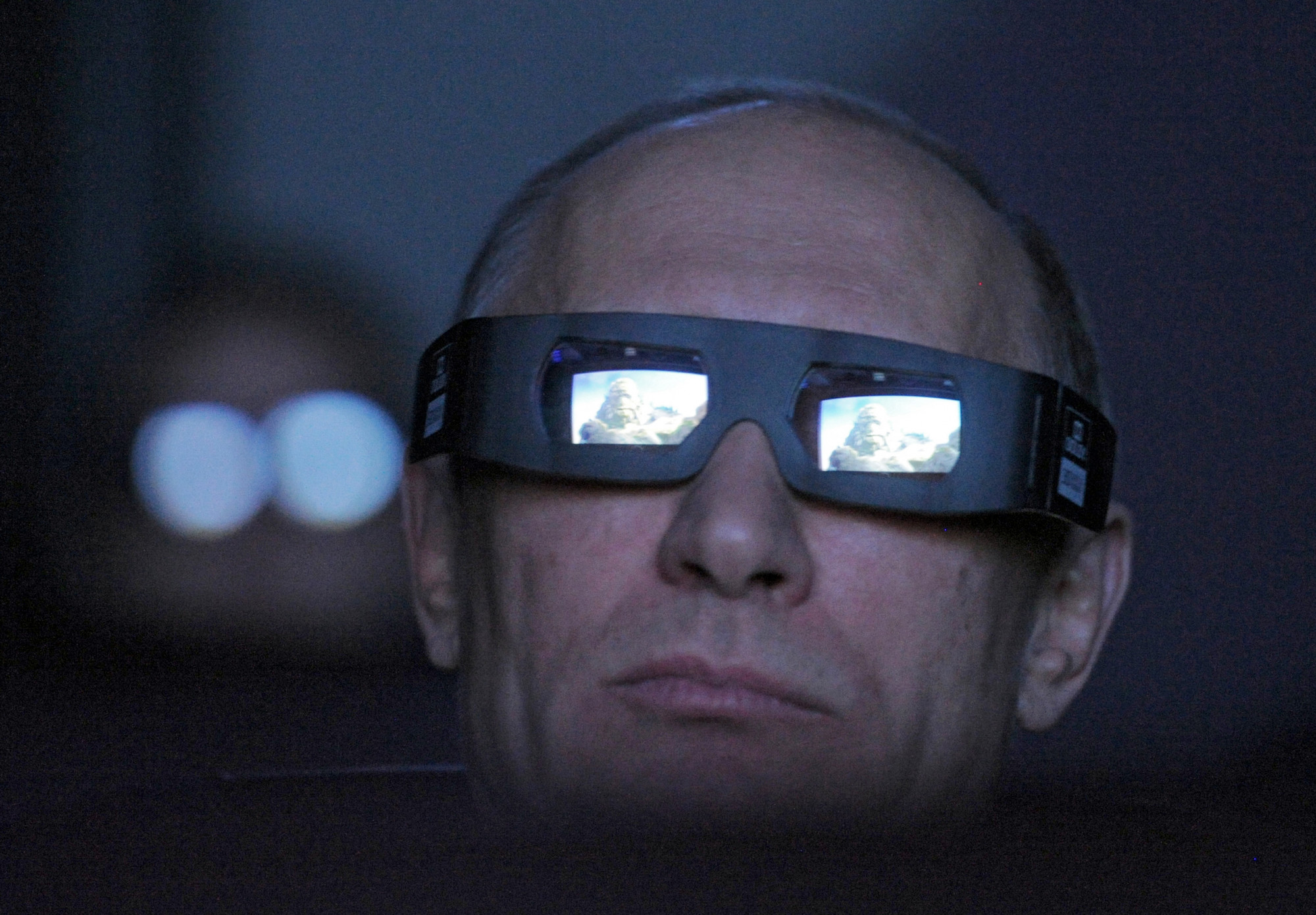Vlagyimir Putyin 2012-ben a moszkvai planetáriumban