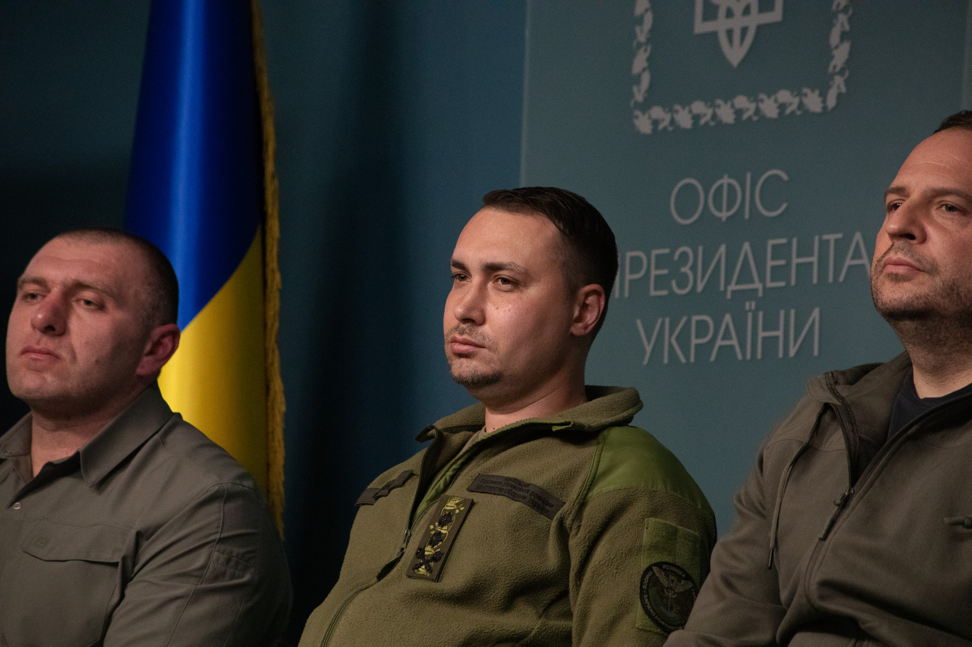 Középen Kirilo Budanov, a katonai hírszerzés vezetője