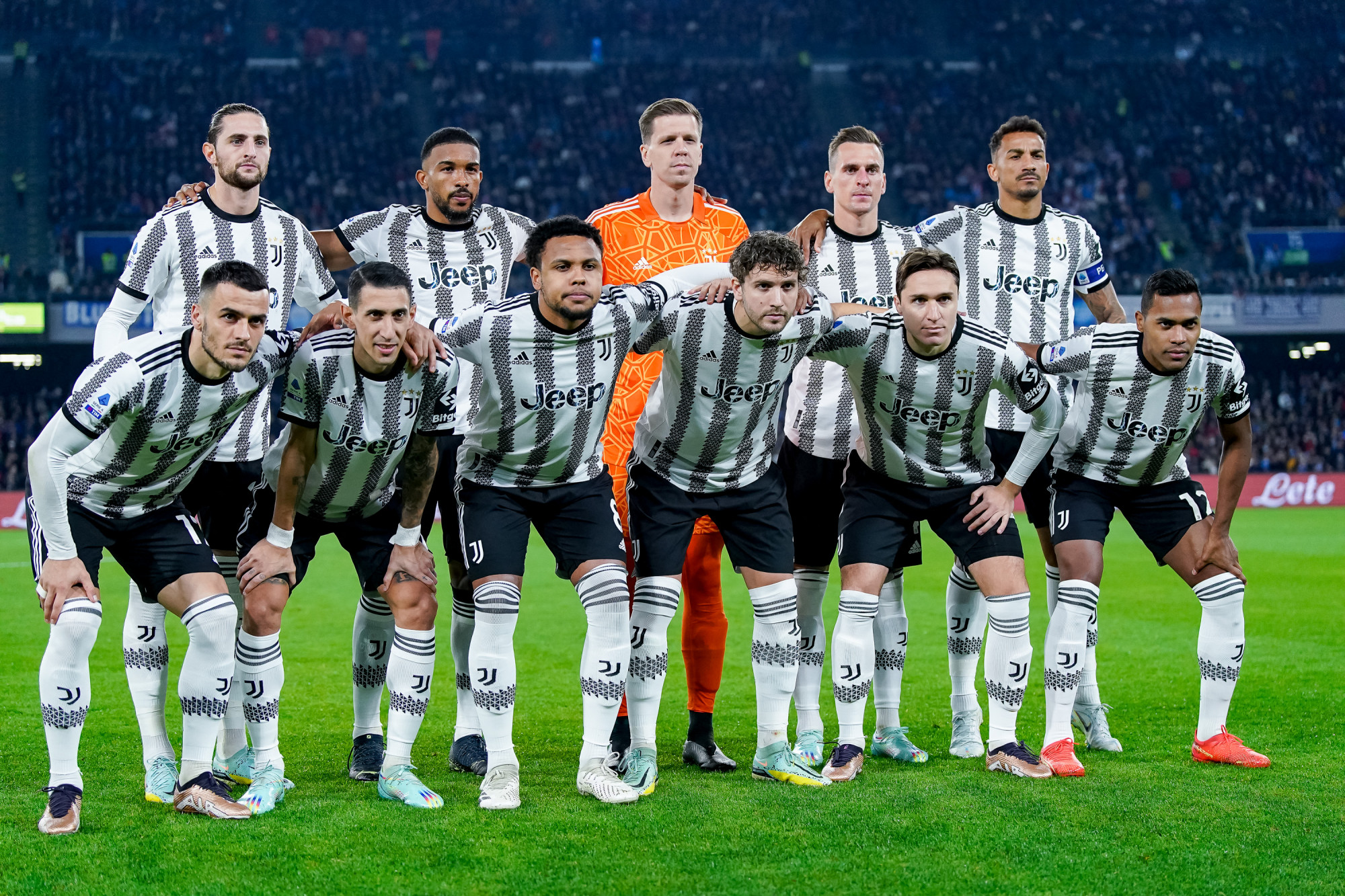 Tizenöt bajnoki pontot levontak a Juventustól