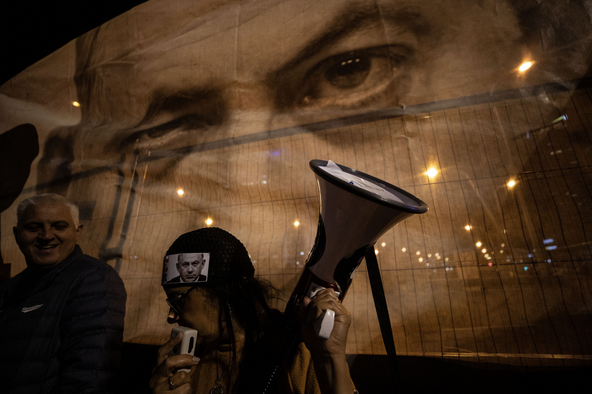 Százezren tüntettek Netanjahu kormánya ellen