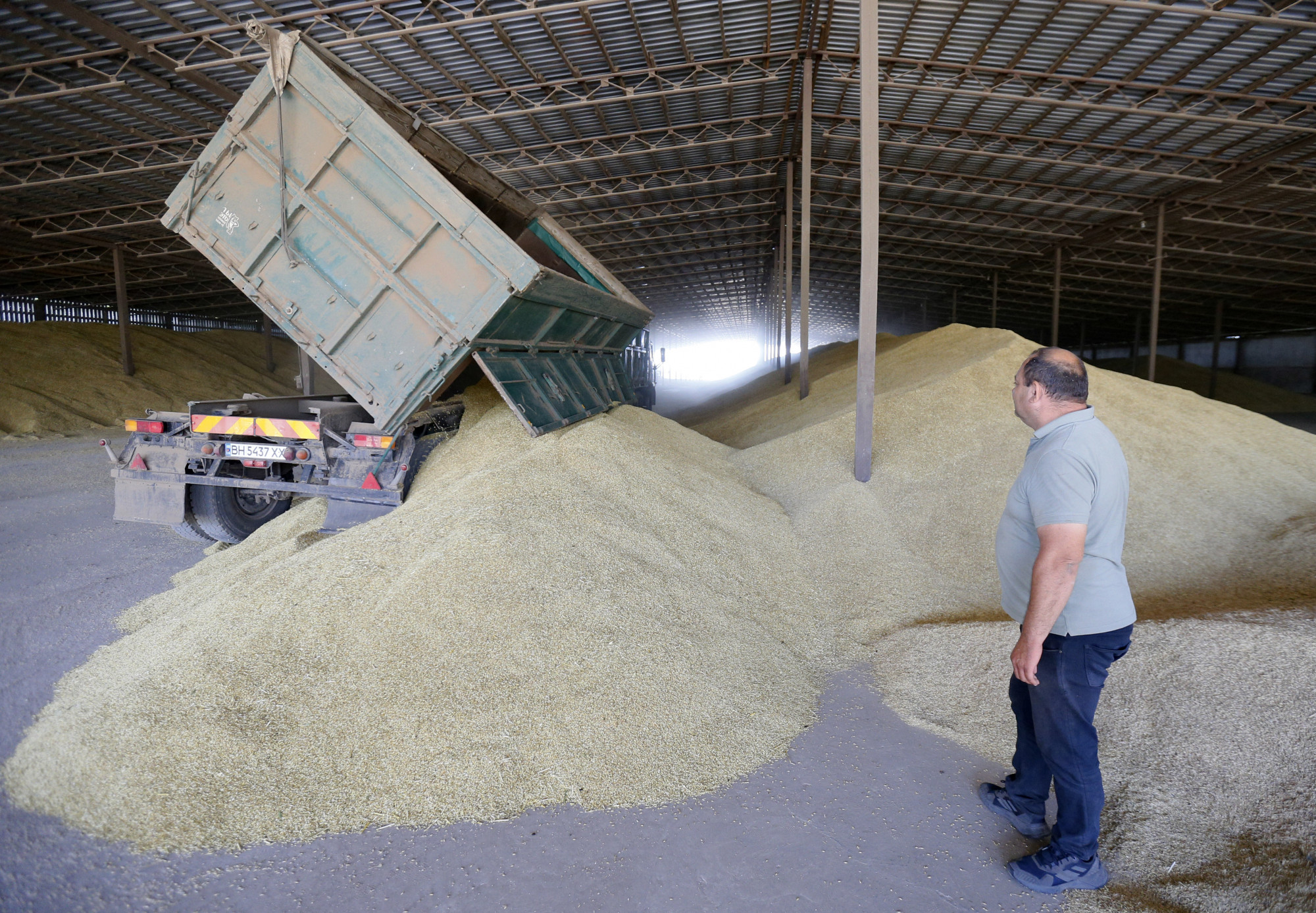 Hivatalosan is megállapodott a bizottság a keleti tagállamokkal az ukrán gabonaimportról