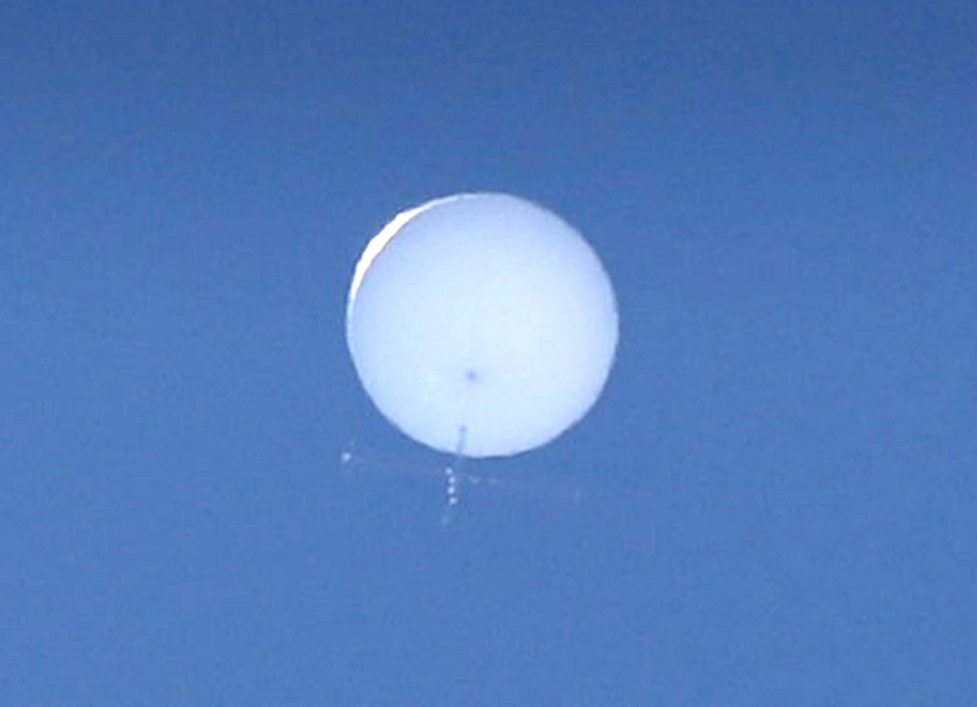 Az amerikai hadsereg megvizsgálná a kínai kémballon roncsait