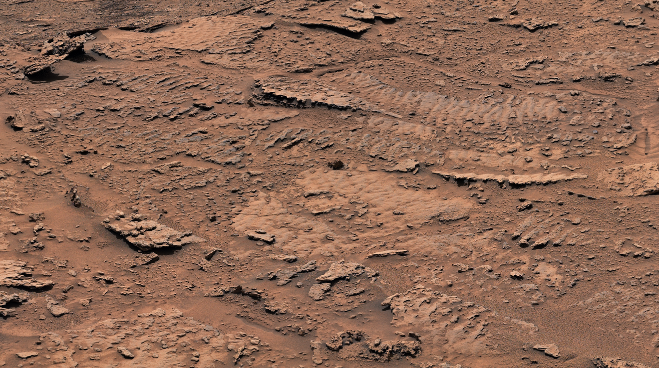 Fodros mintázatú kőzetek a Curiosity felvételein, amik egy egykori tó létezését bizonyíthatják