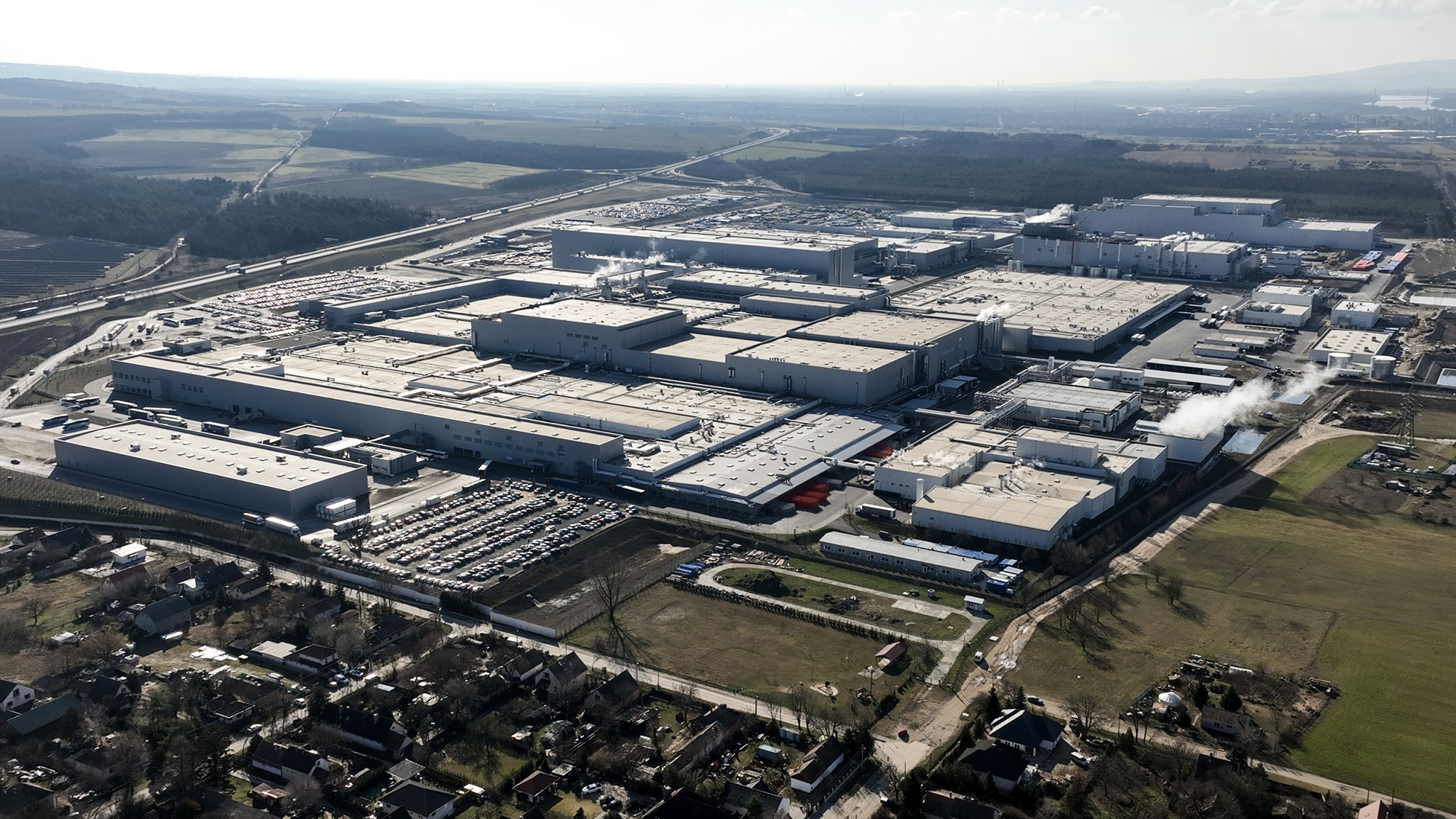 A gödi Samsung-gyár 88 tonnányi mérgező oldószert bocsátott ki a levegőbe