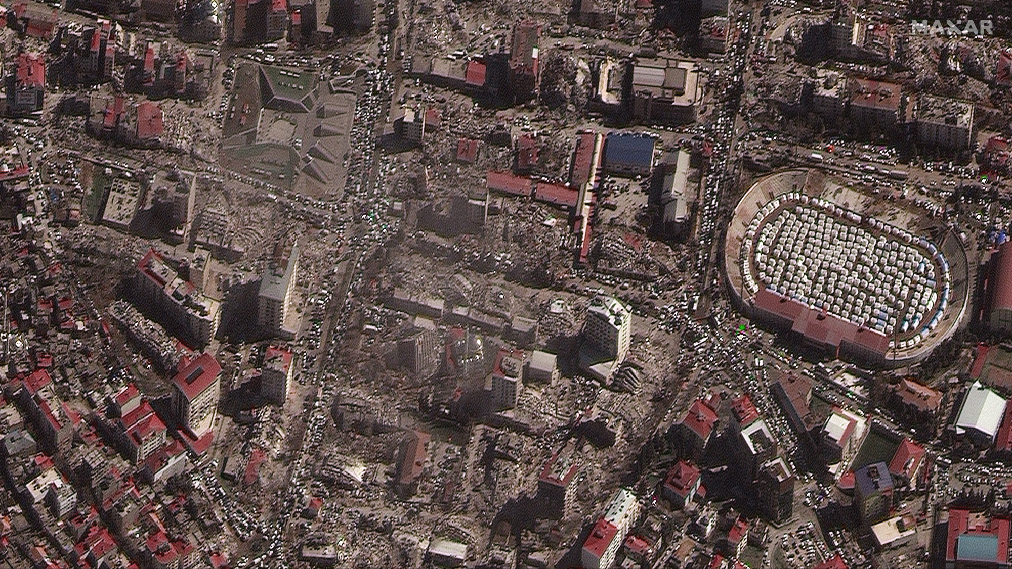 Törökország műholdképeken földrengés előtt és után
