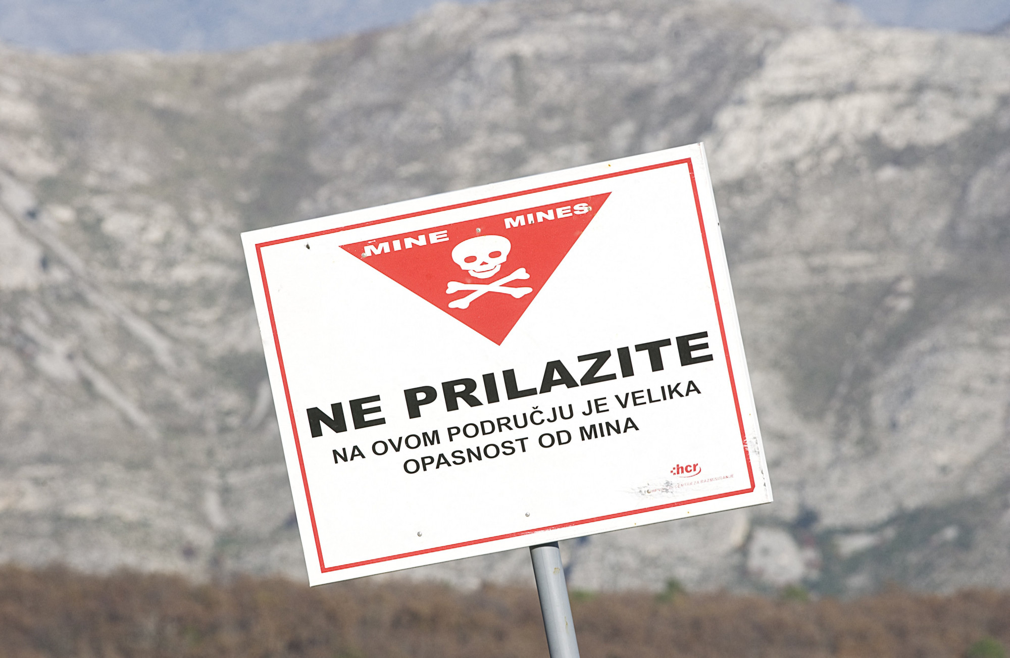 Felrobbant két horvát tűzszerész aknamentesítés közben
