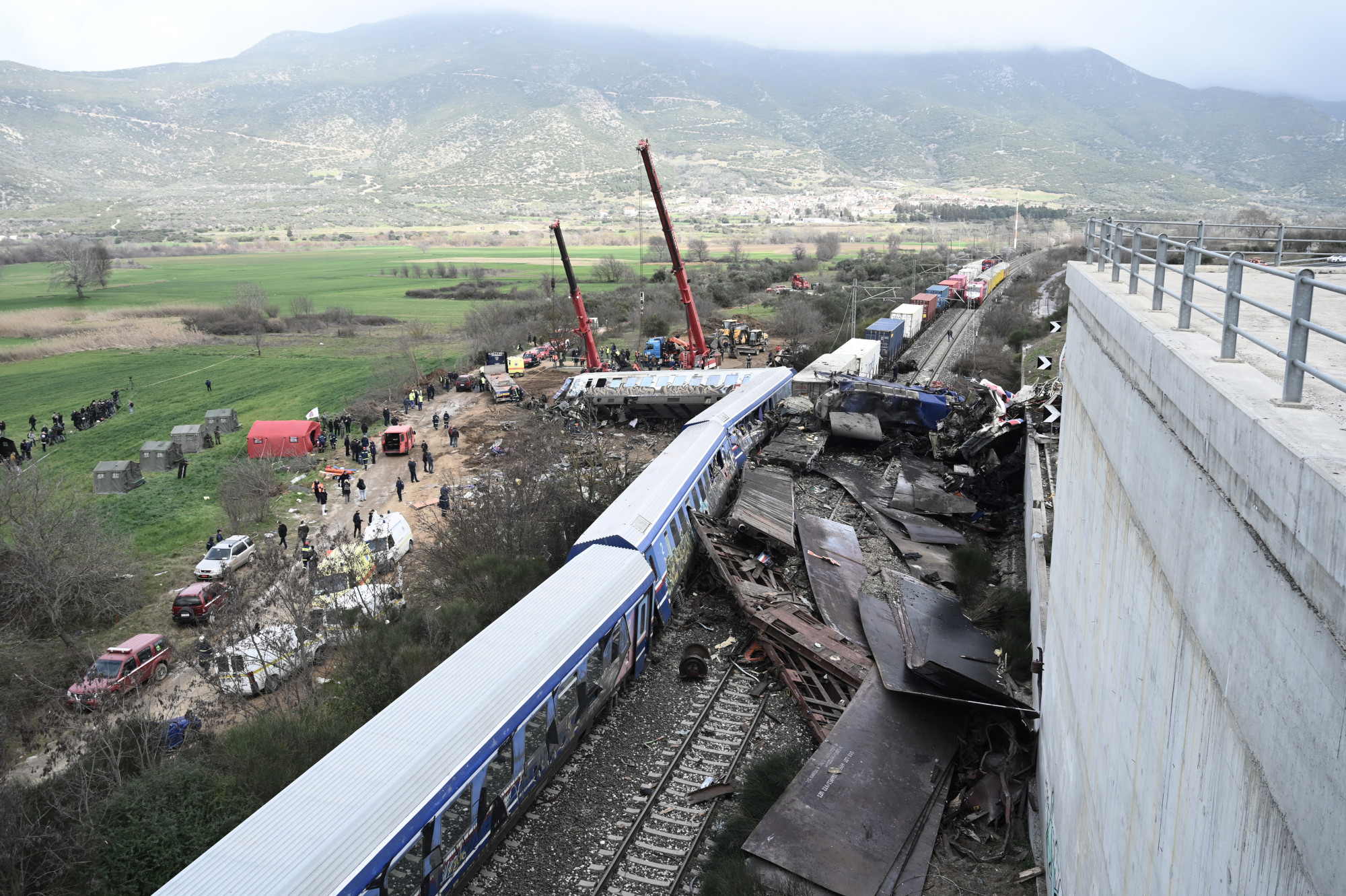 Emberi mulasztás okozta a görögországi vasúti tragédiát a miniszterelnök szerint
