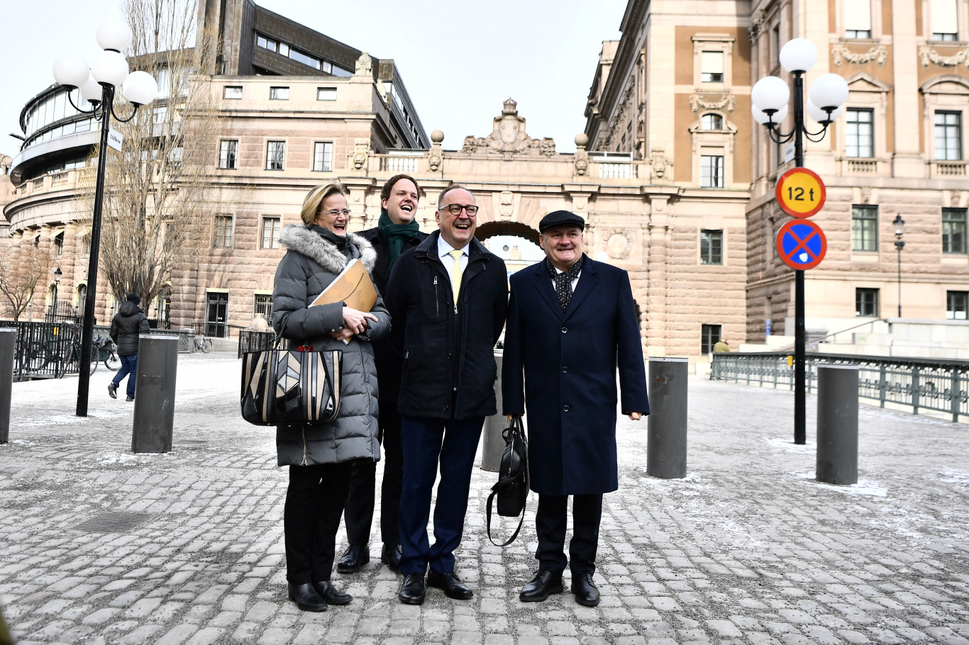 Svédország NATO-tag lett
