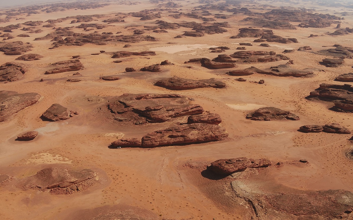 Rituális helyek lehettek a szaúd-arábiai sivatagban feltárt ősi kőstruktúrák