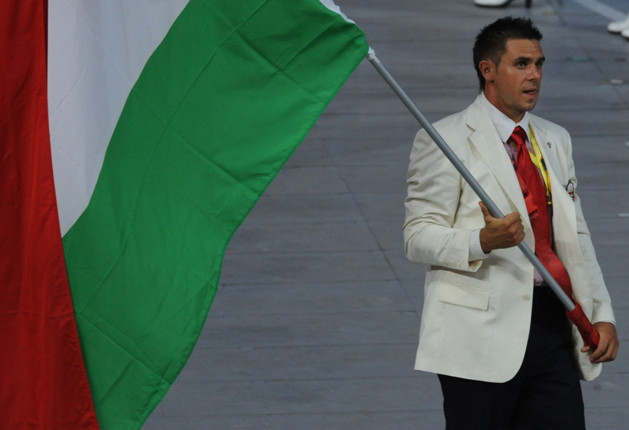 Kammerer Zoltán olimpiai bajnok kajakozót választották meg Gödön polgármesternek