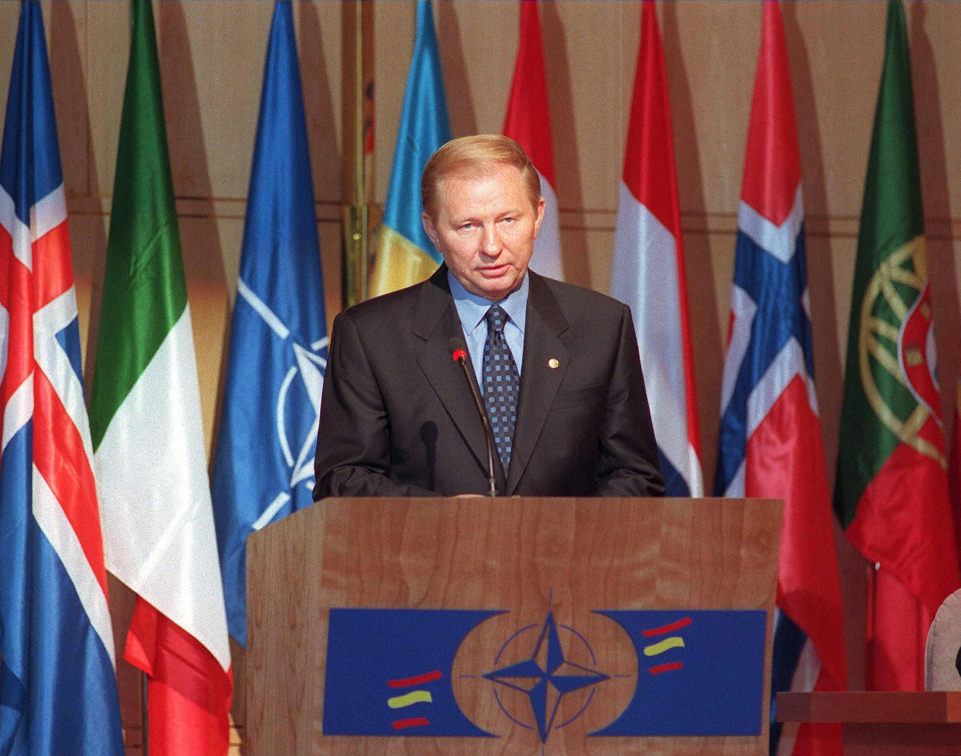 Leonyid Kucsma ukrán elnök évekkel később, az 1997-es NATO-csúcson.