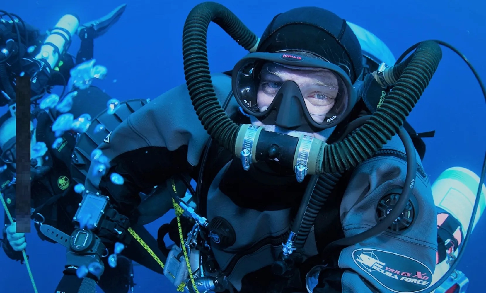Rekorddöntés a tudomány nevében: egy kutató száz napra beköltözött a víz alá