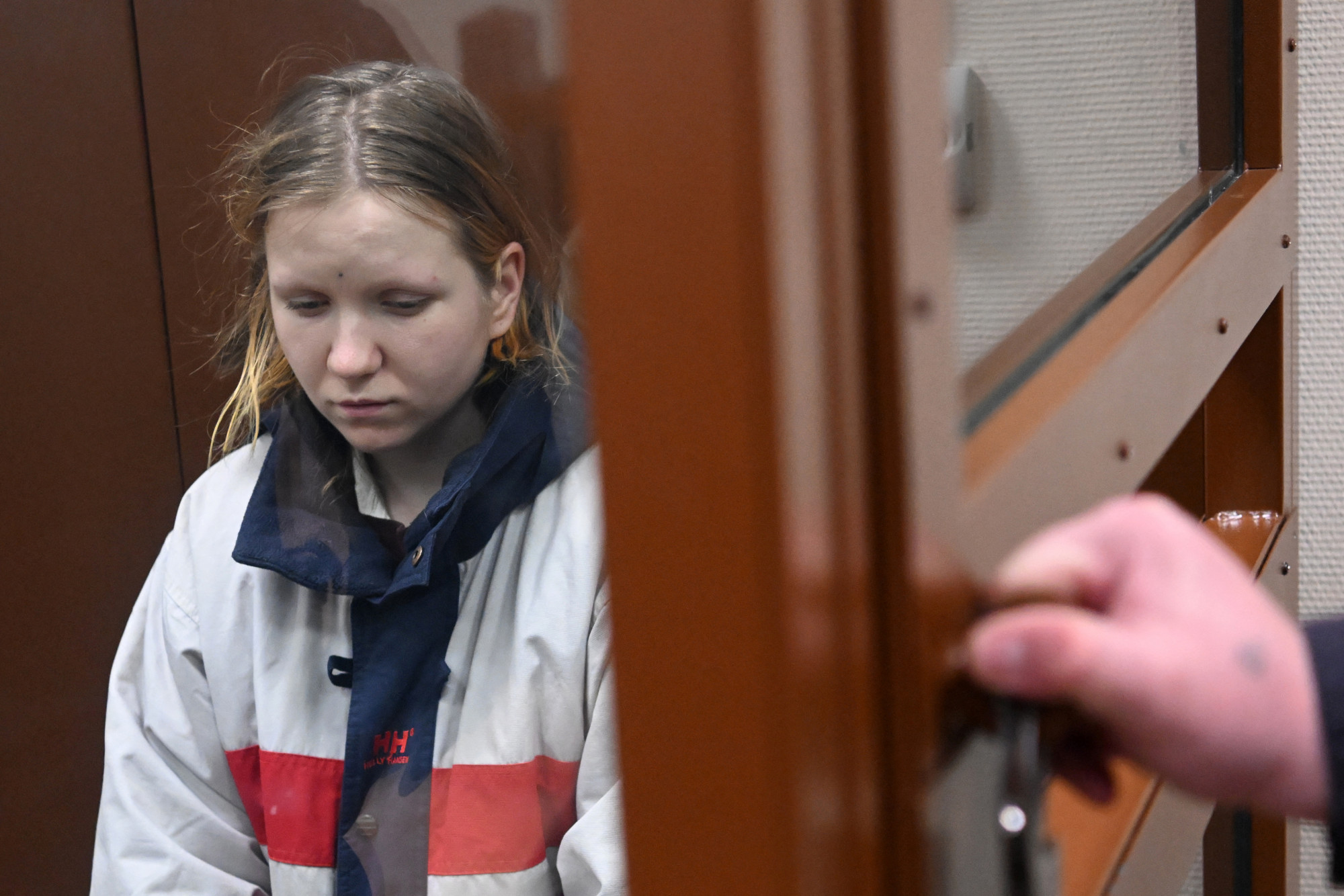 Terrorizmussal vádolják a nőt, aki az orosz rendőrök szerint felrobbantotta az orosz katonai bloggert