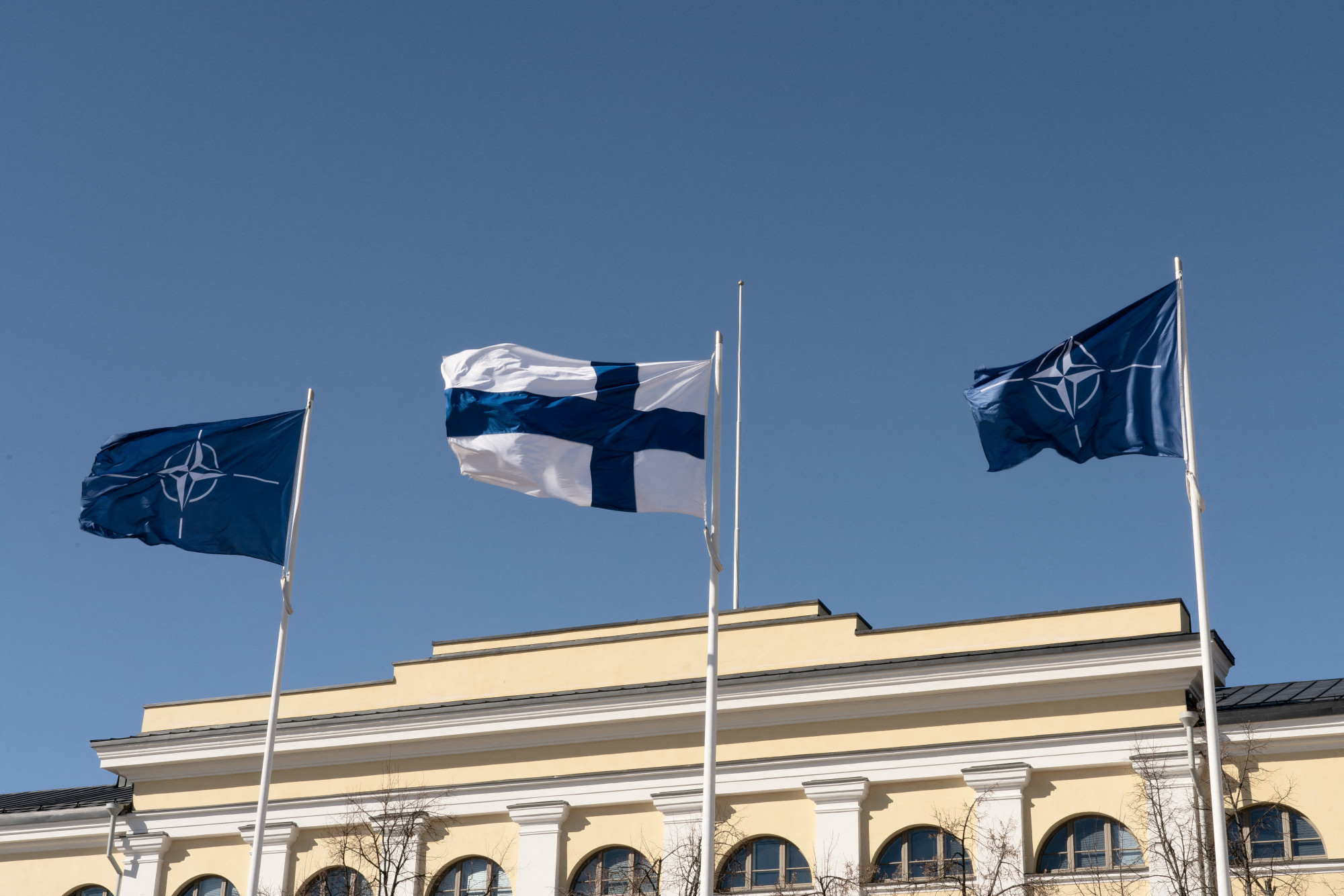 Finnország hivatalosan is a NATO tagja lett