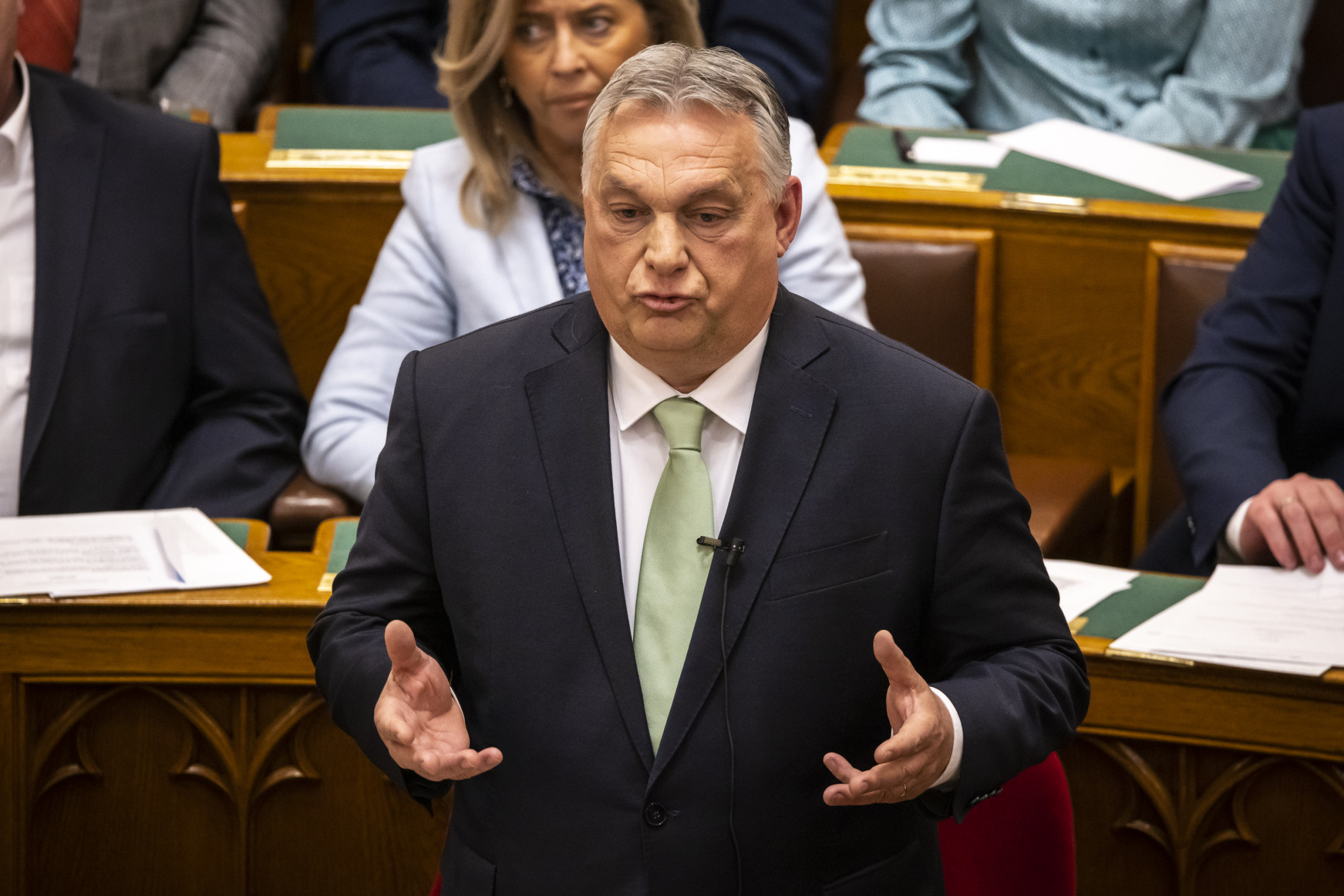 Hol van a pénz, Orbán Viktor?